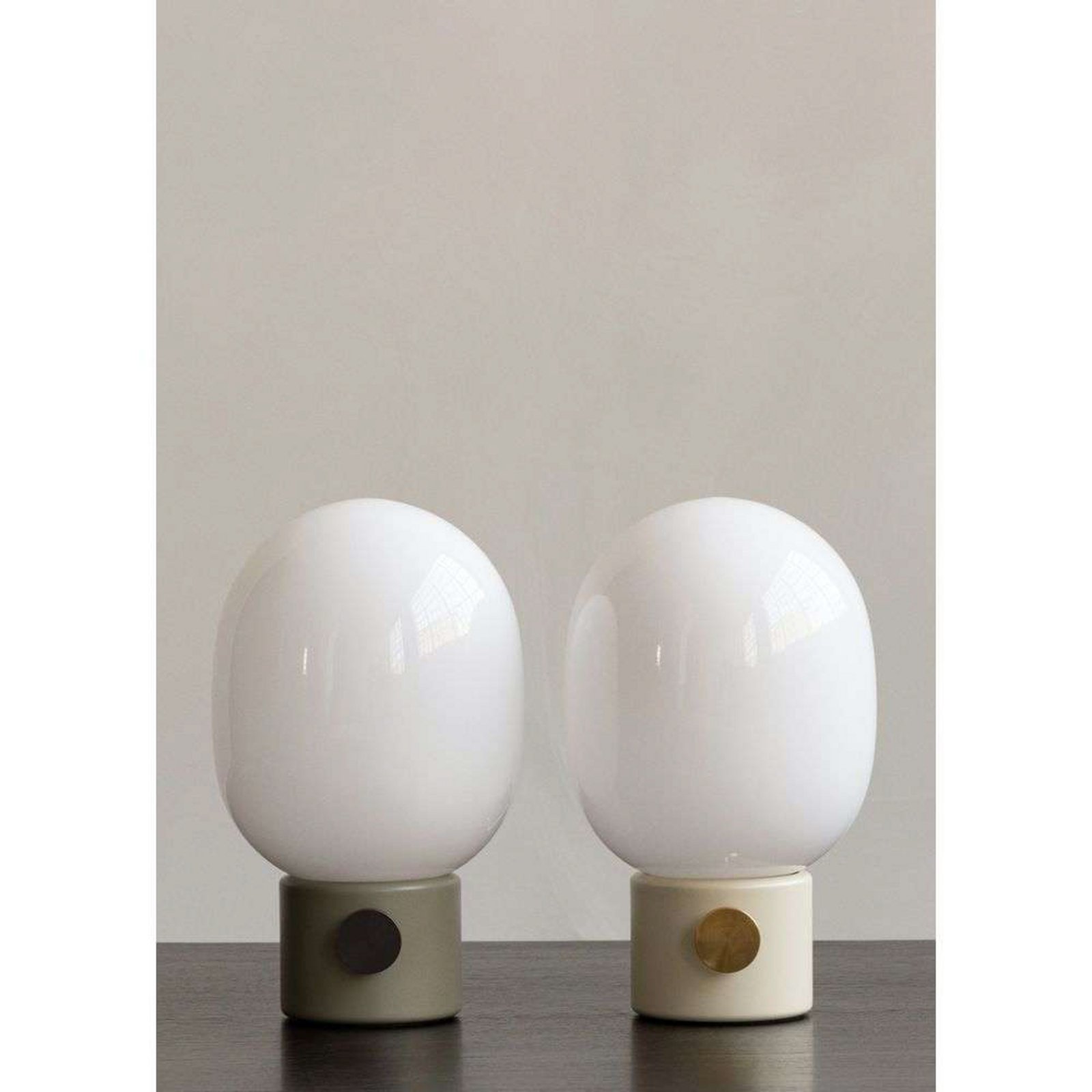 JWDA Portable Stolová Lampa Alabaster White - Audo Copenhagen