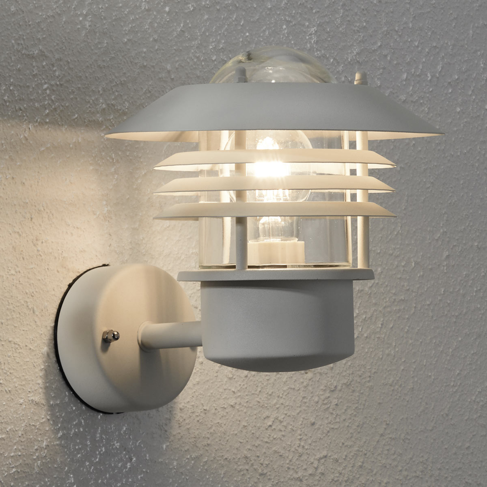 White outdoor wall lamp Island