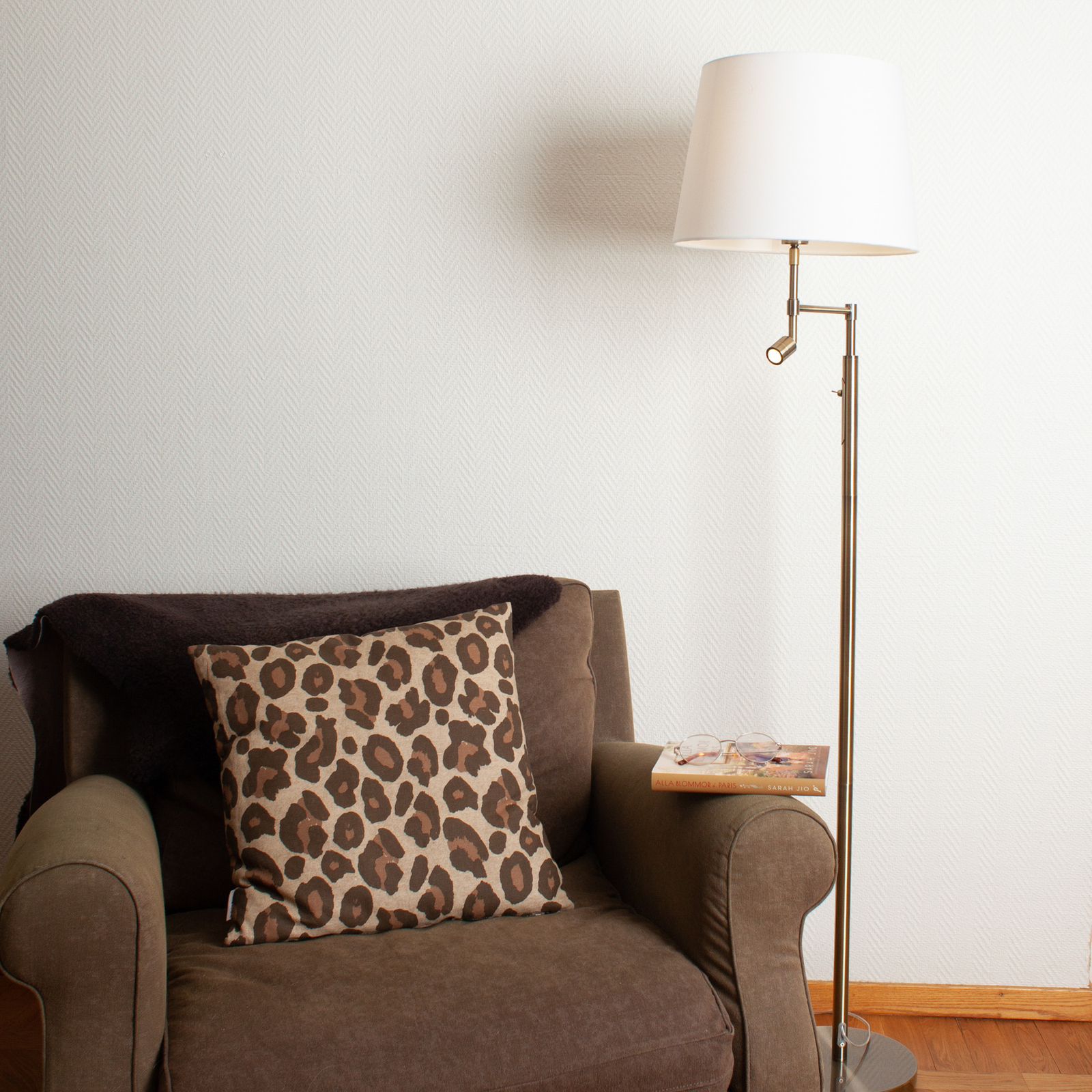 Orlando Stojací Lampa Antique/White - By Rydéns