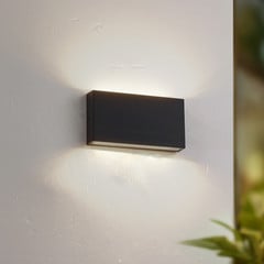 Lindby LED-ulkoseinävalaisin Jarte, musta, metalli, 17cm, IP54