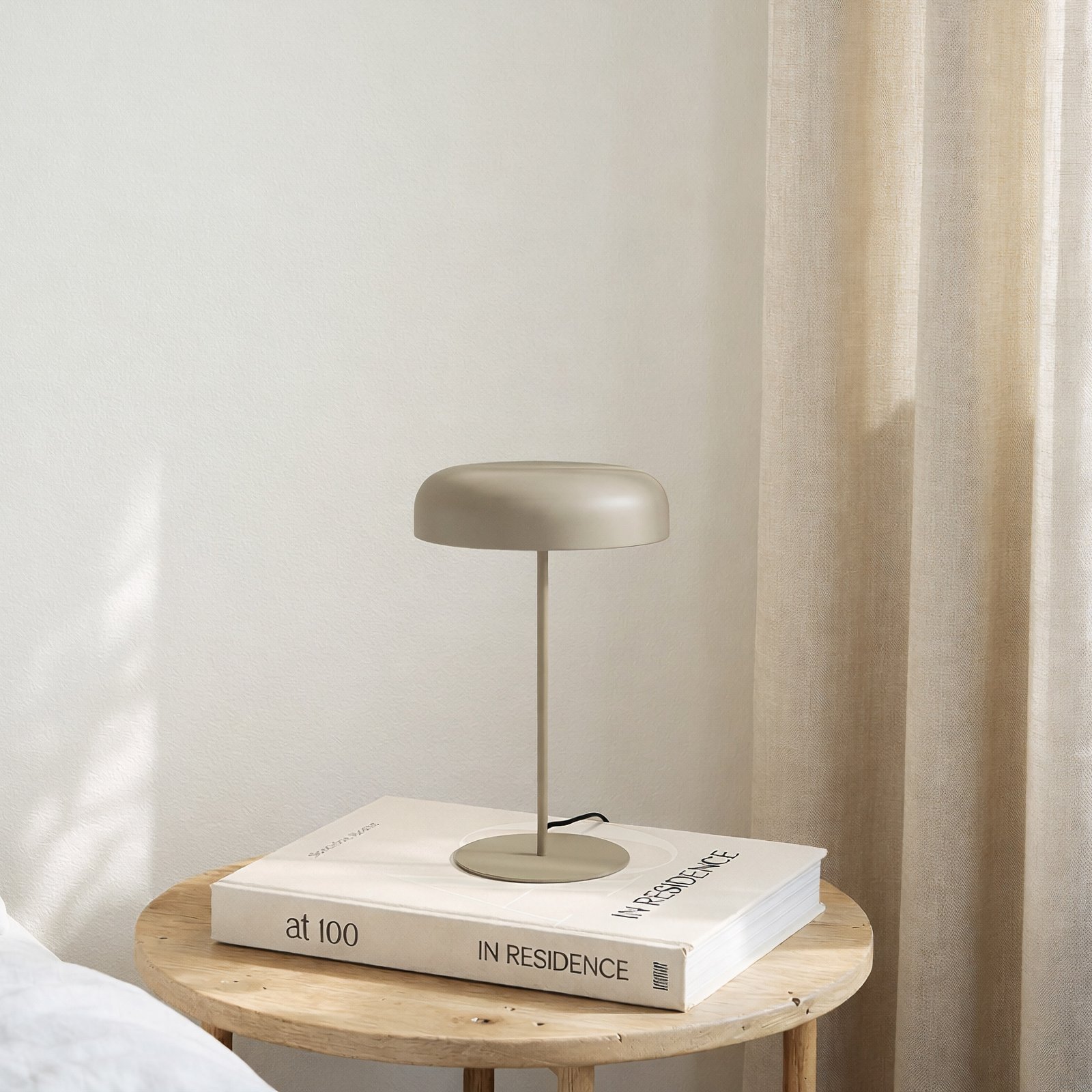 Lindby galda lampa Edion, bēšs, metāls, 45 cm Lindby galda lampa Edion, bēšs, metāls, 45 cm