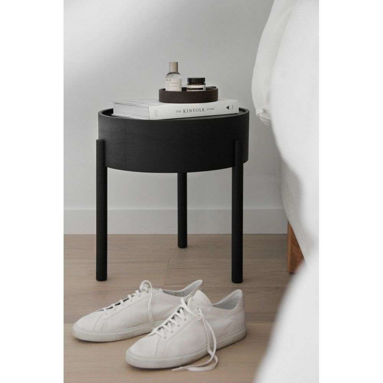 Arc Side Table Black Ash - Woud