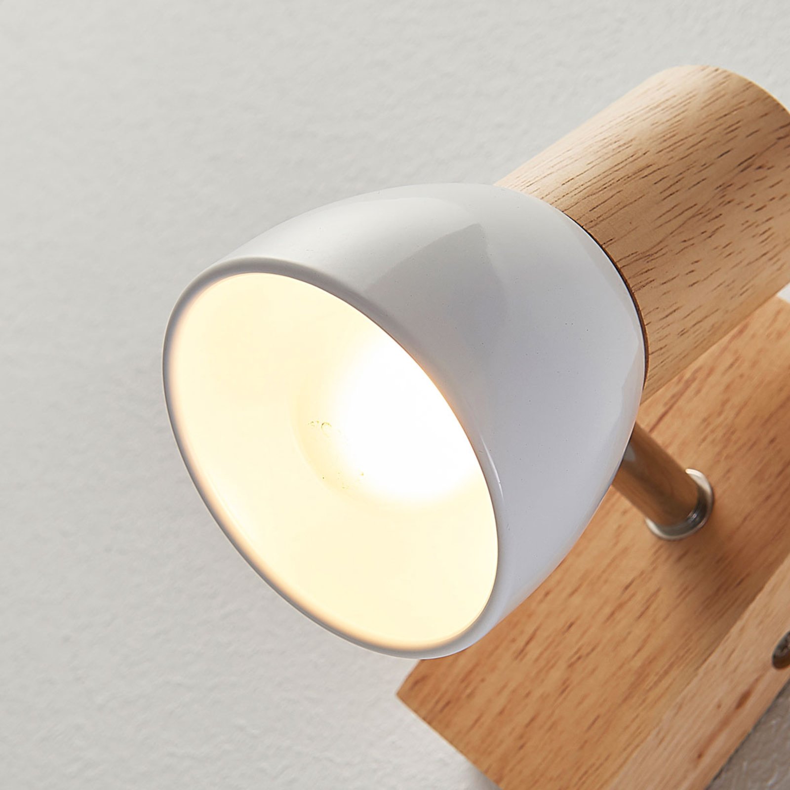 Thorin Wall Lamp Light Wood/White - Lindby