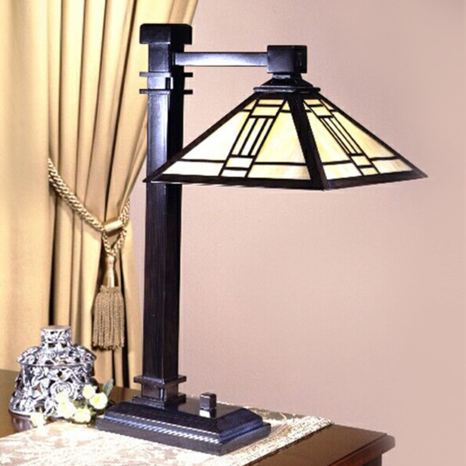 Artistar Table lamp Delia with an angular lampshade, for Living / Dining Room, metal, glass, E27, 60 W, energy efficiency: A++, H: 56 cm