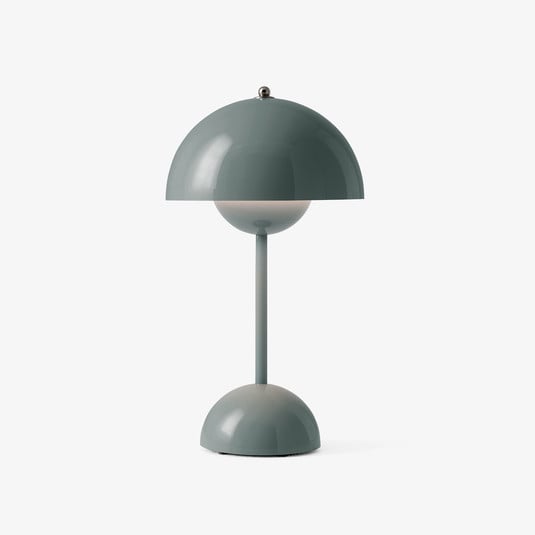 Lampe à poser LED rechargeable Flowerpot VP9, bleu pierre - &TRADITION
