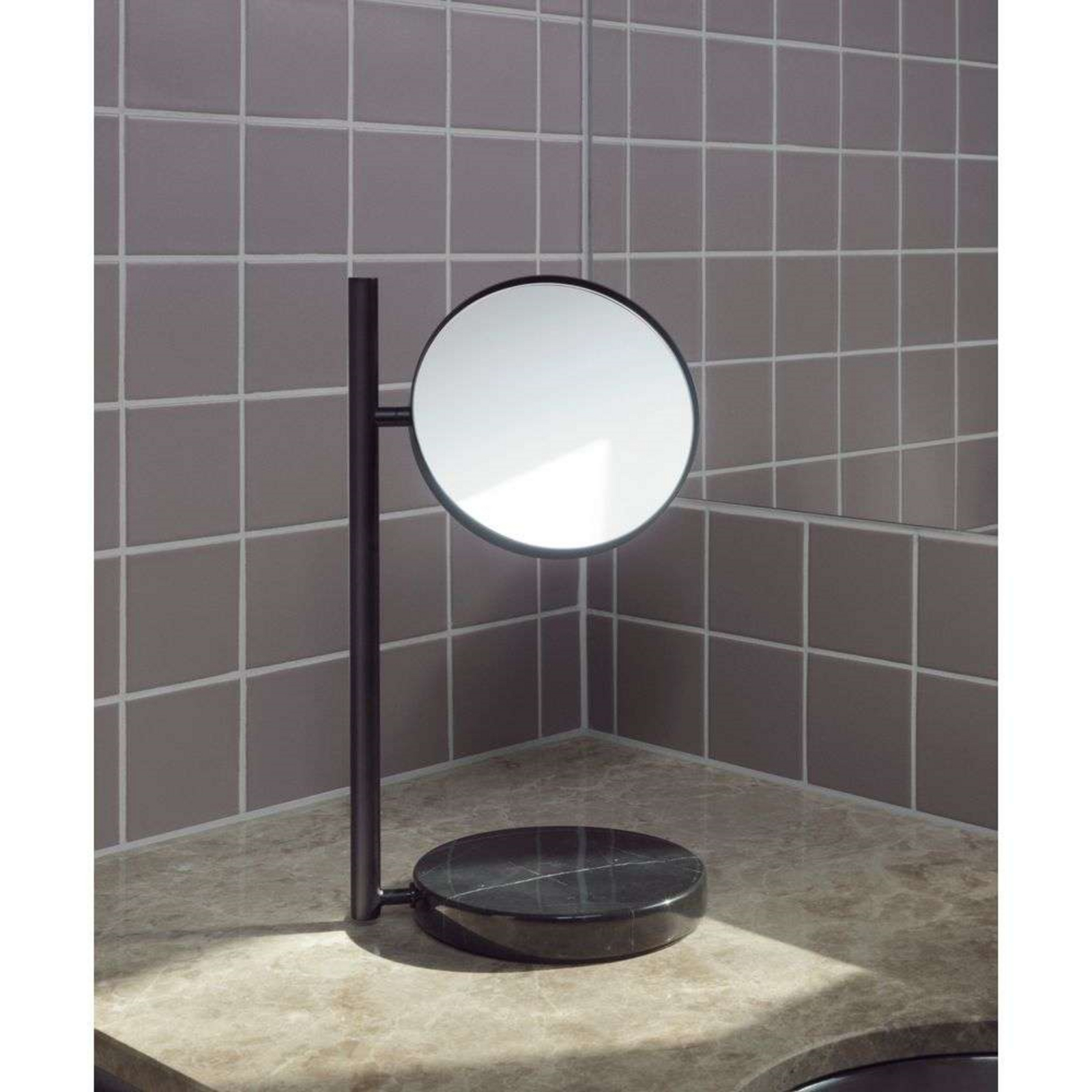 Pose Mirror Black - Normann Copenhagen