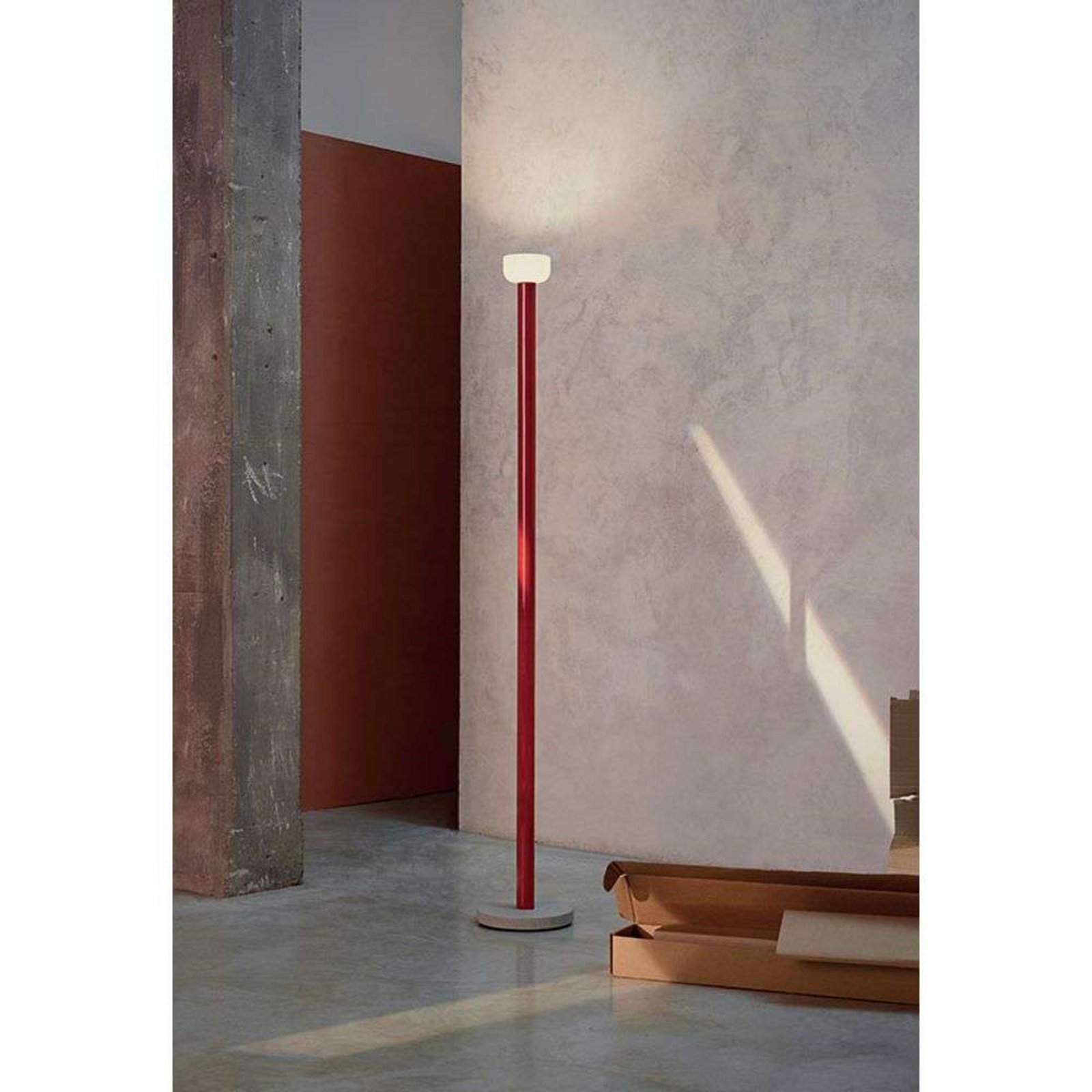 Bellhop Lampadar Brick Red/White - Flos