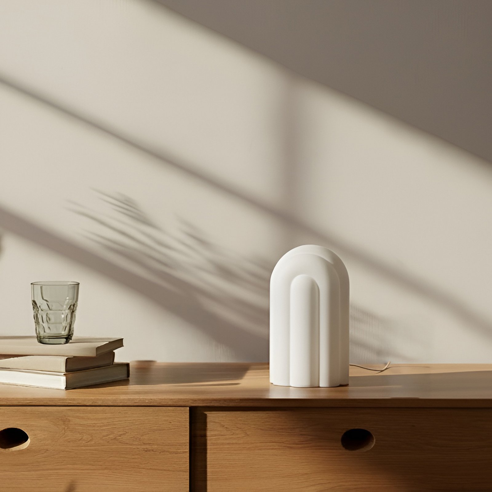 Candeeiro de mesa LED Lucande Lunja, branco, vidro, 30 cm, CCT Candeeiro de mesa LED Lucande Lunja, branco, vidro, 30 cm, CCT