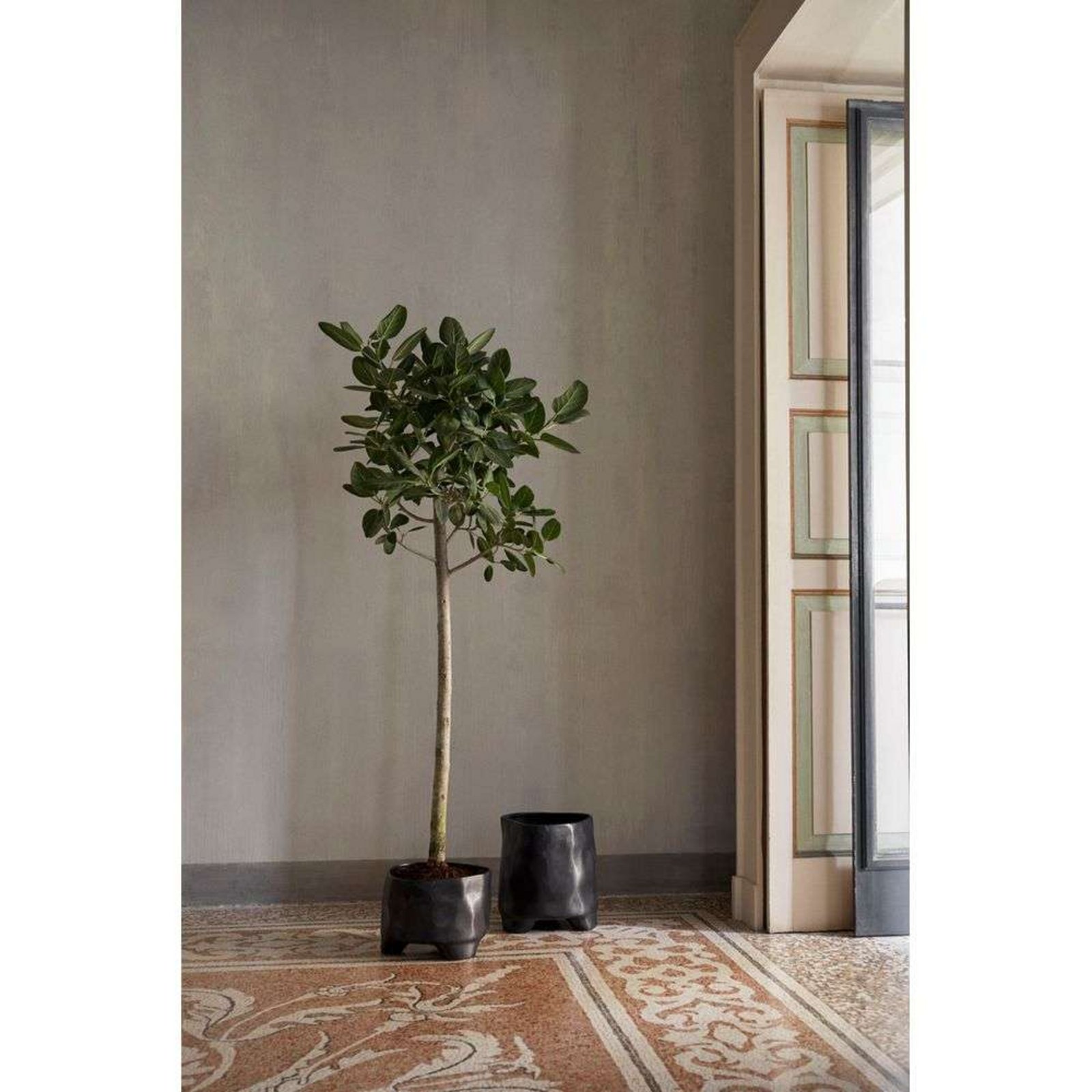 Esca Pot Large Black - ferm LIVING