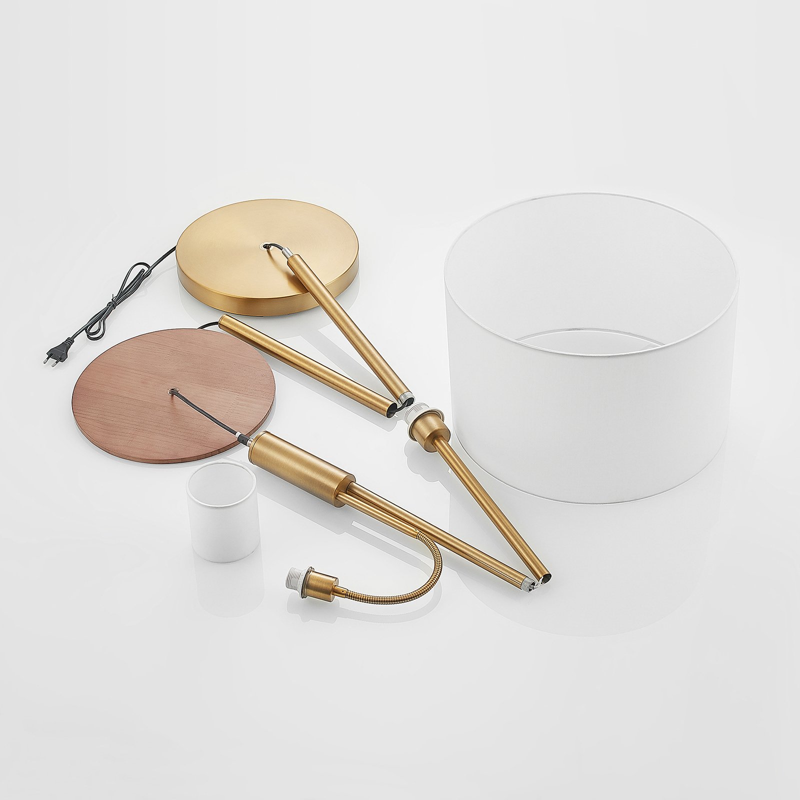 Aovan Gulvlampe w/USB Bronze - Lindby