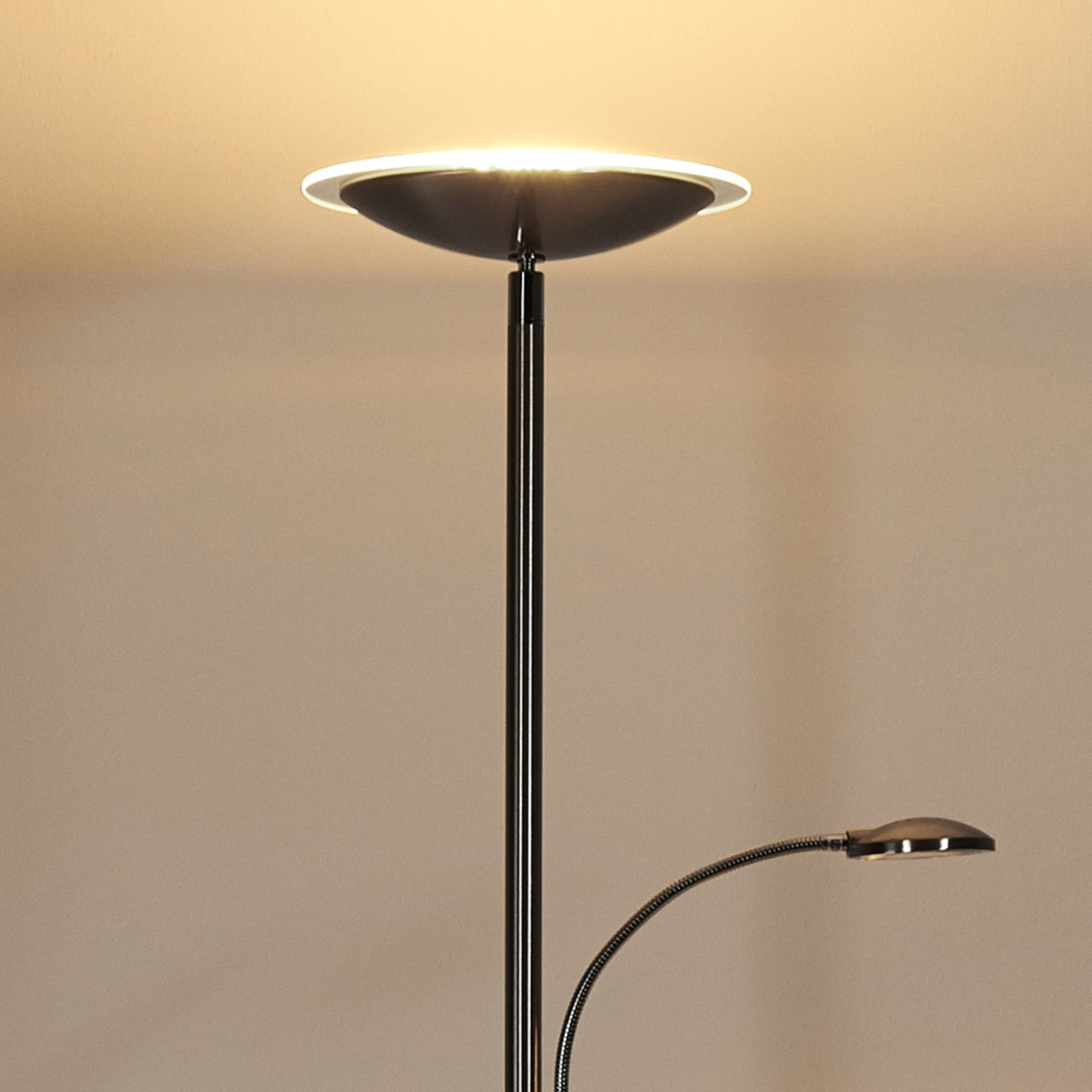 Malea LED Vloerlamp w/Arm Matt Nickel - Lindby