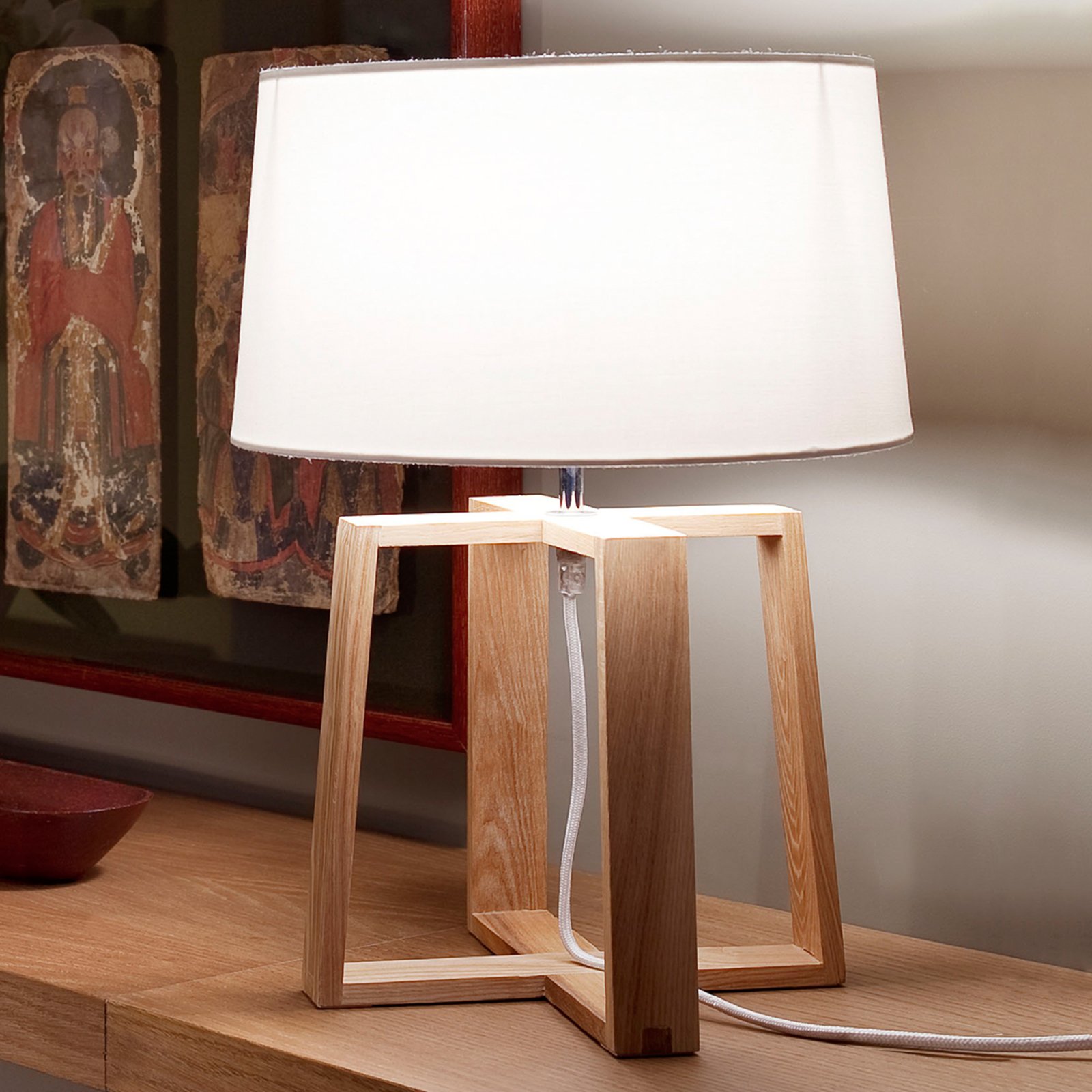 Unique Bliss Table Lamp