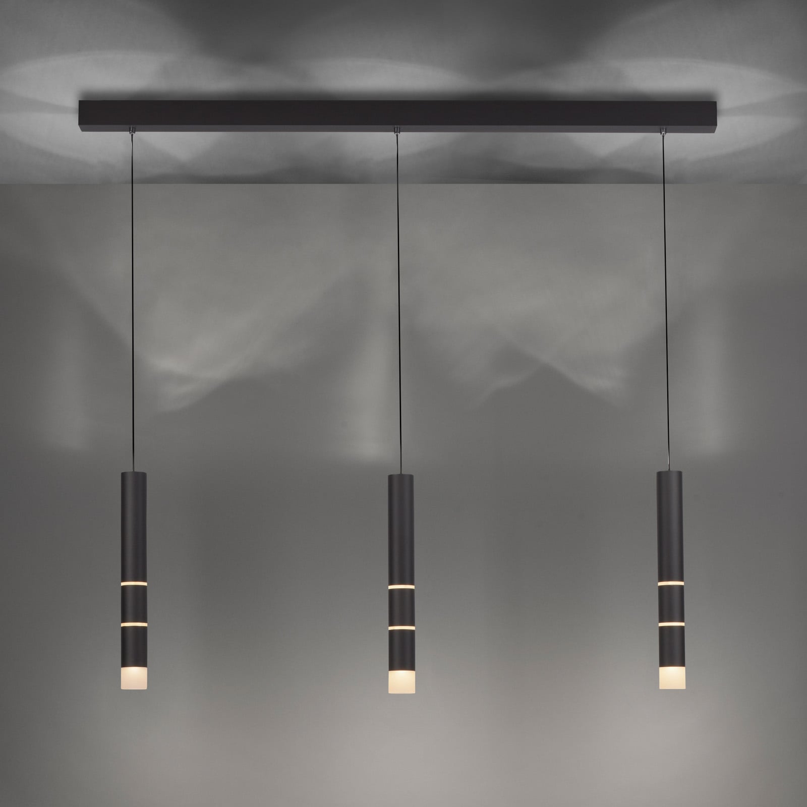 Vega LED-Hängeleuchte, drei Zylinder, schwarz - PURE Vega LED-Hängeleuchte, drei Zylinder, schwarz - PURE