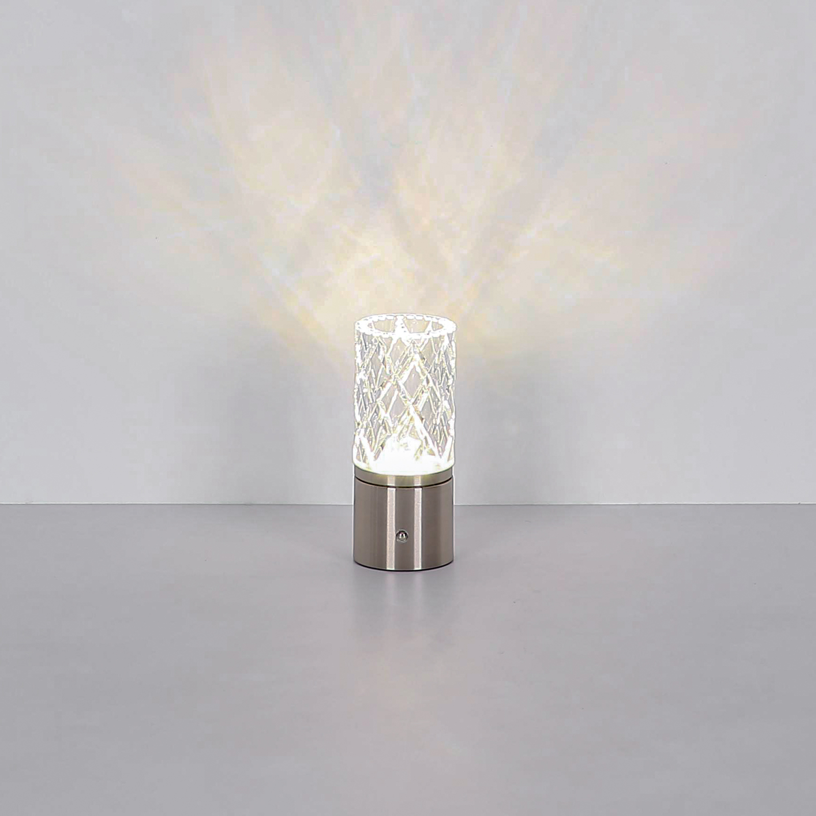 Lampă de masă reîncărcabilă cu LED Lunki, culoare nichel, înălțime 19 cm,