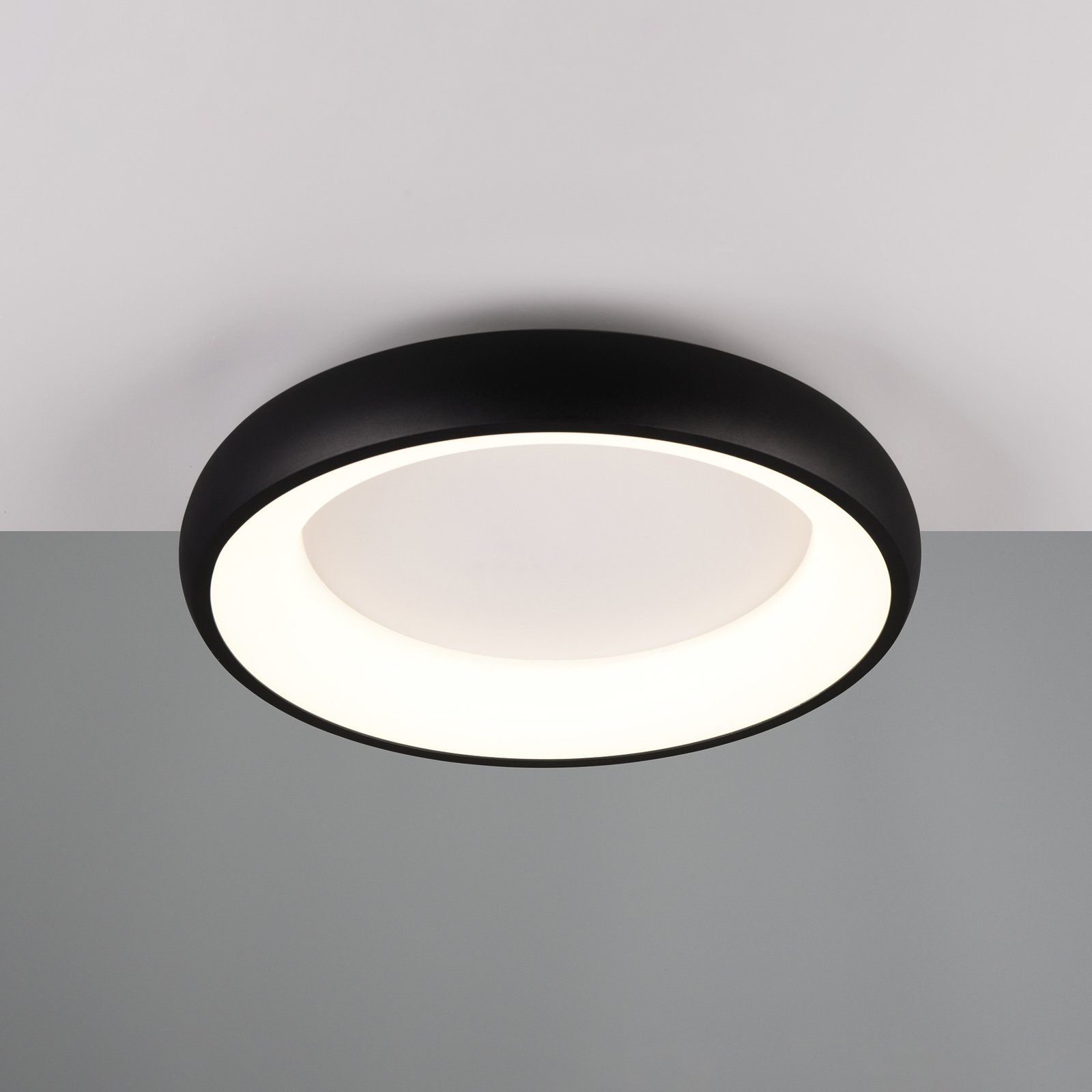 Plafondlamp Cardona, Ø 46,5 cm, mat zwart, metaal CCT