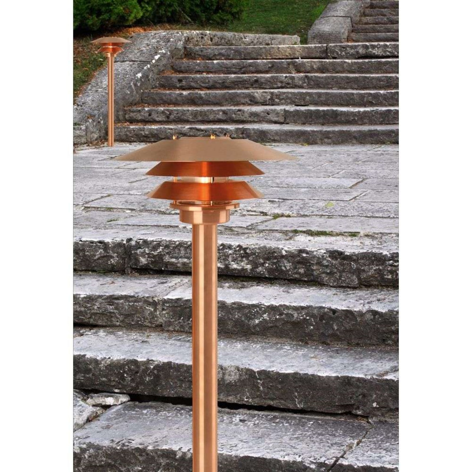 Ven&oslash; tr&auml;dg&aring;rdslampa Copper Nordlux - Terrass - Koppar