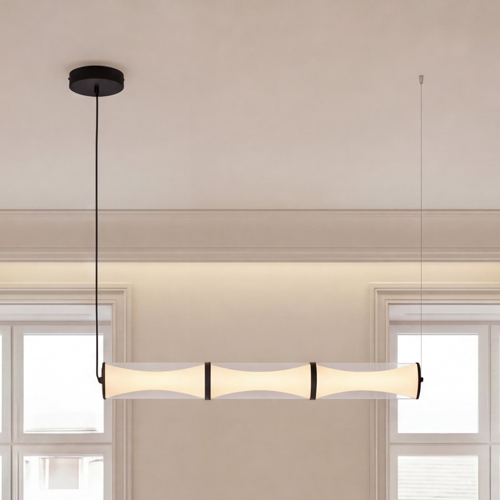 Suspension LED OSRAM Decor Squeeze, noire, 101 cm, verre