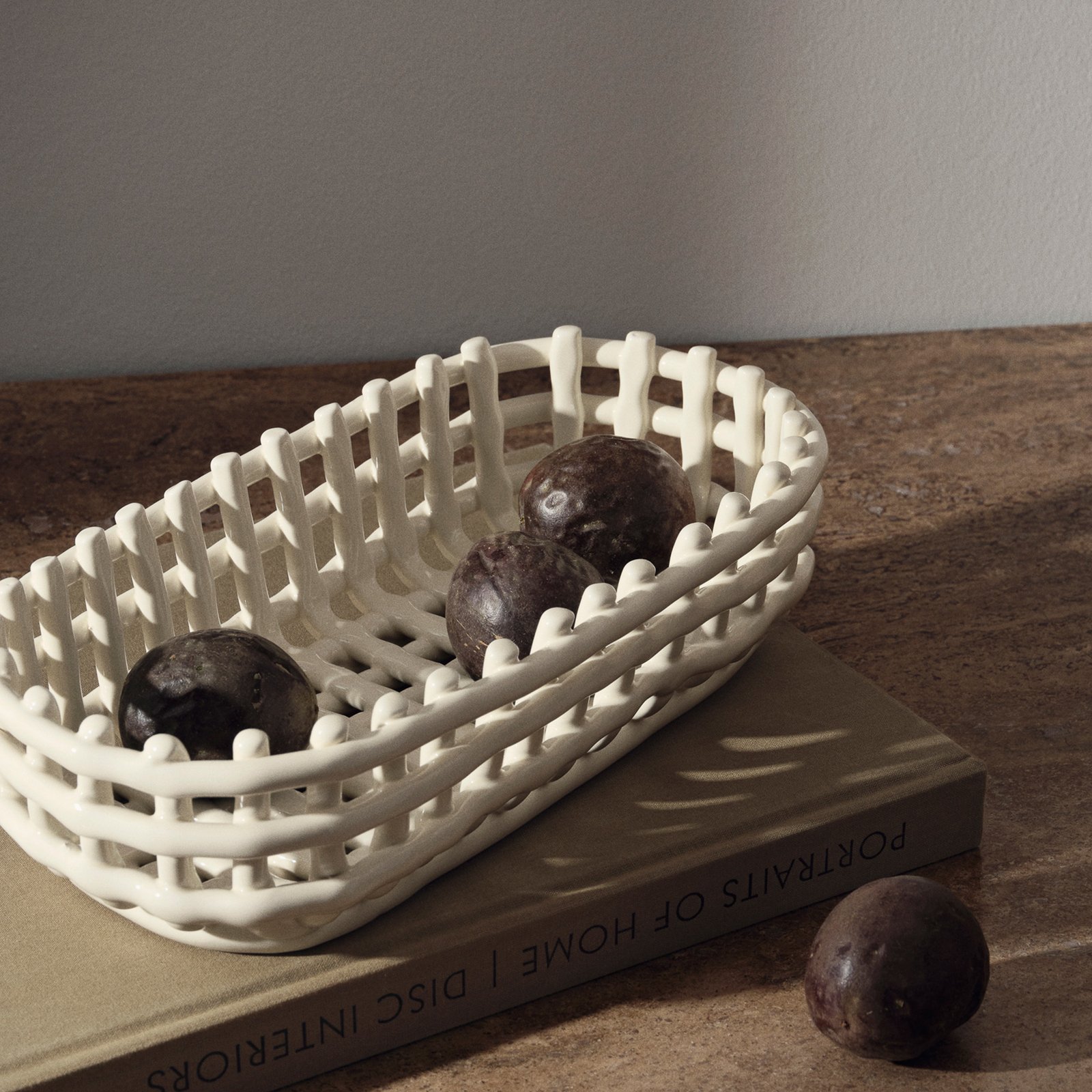 ferm LIVING Ceramic basket, oval, white, length 30 cm, ceramic