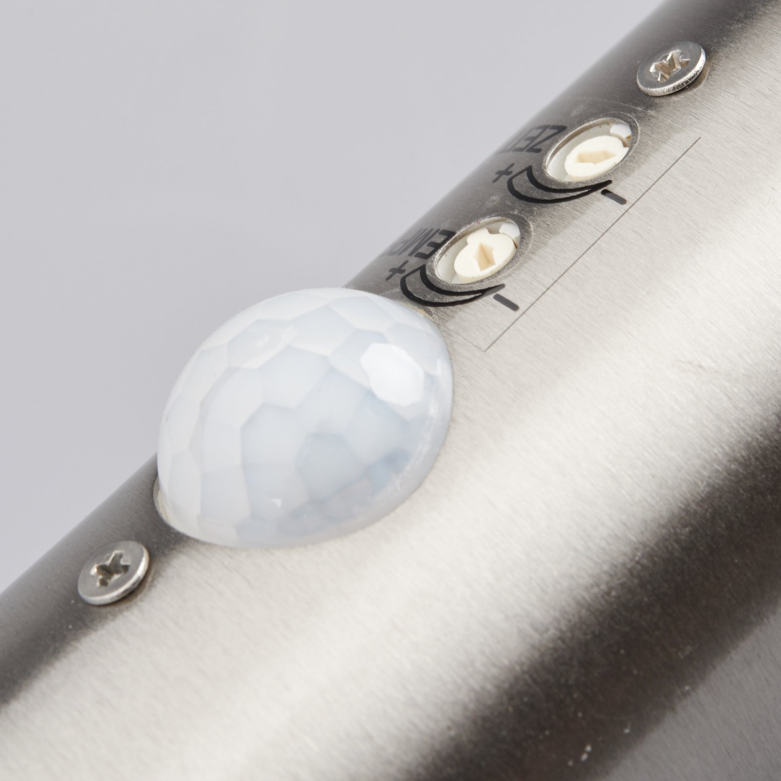 Aplique de exterior Lillie con sensor Steel - Lindby