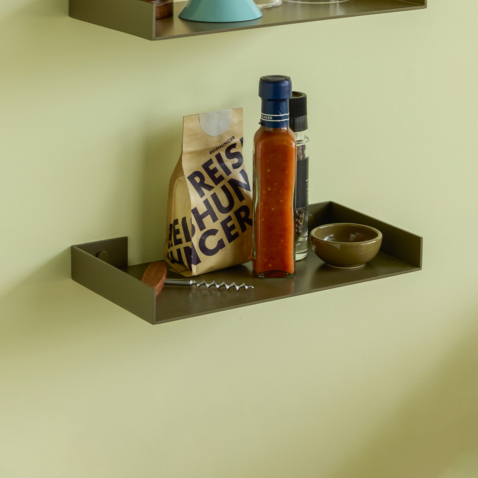 Estantería Sheets verde claro, ancho 30 cm - Hübsch