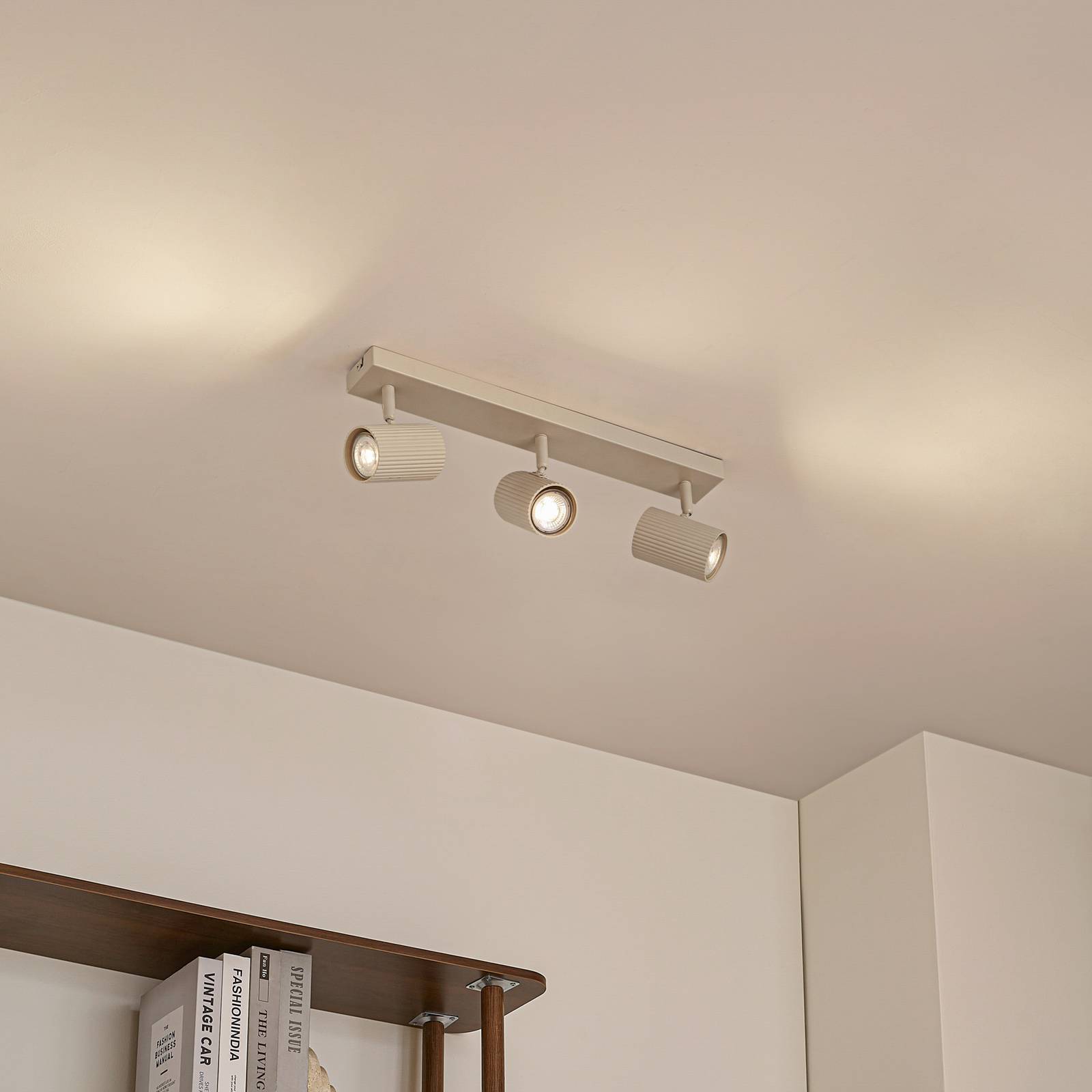 Lindby Deckenspots Kardis, beige, 3-flg., Metall, GU10 günstig online kaufen