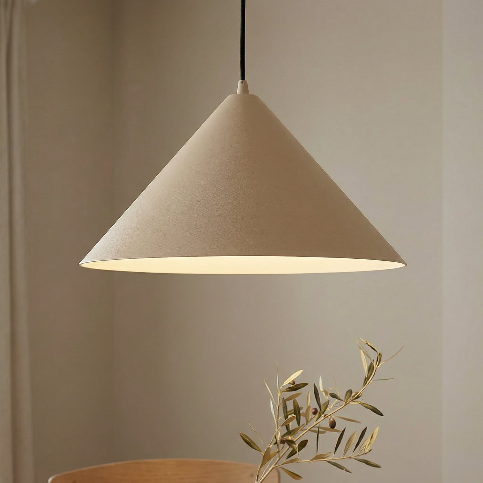 Lindby függőlámpa Clarine, bézs, Ø 50 cm, fém