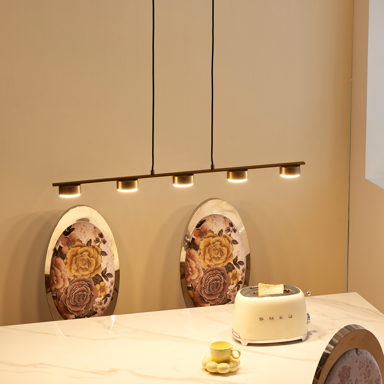 Lindby Kaylou lámpara colgante LED, 5 luces bronce