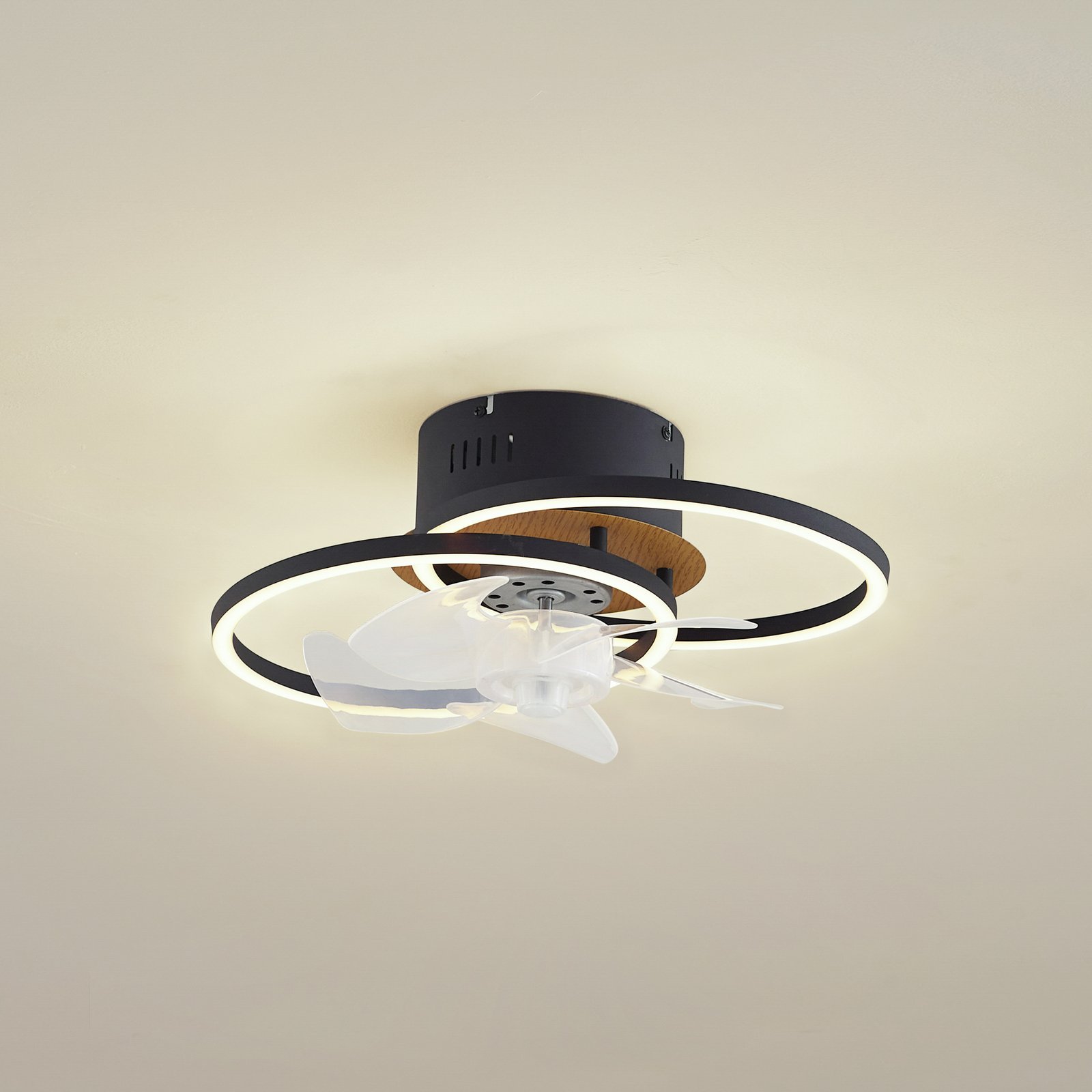 Lomana LED Ceiling Fan CCT Black - Lindby