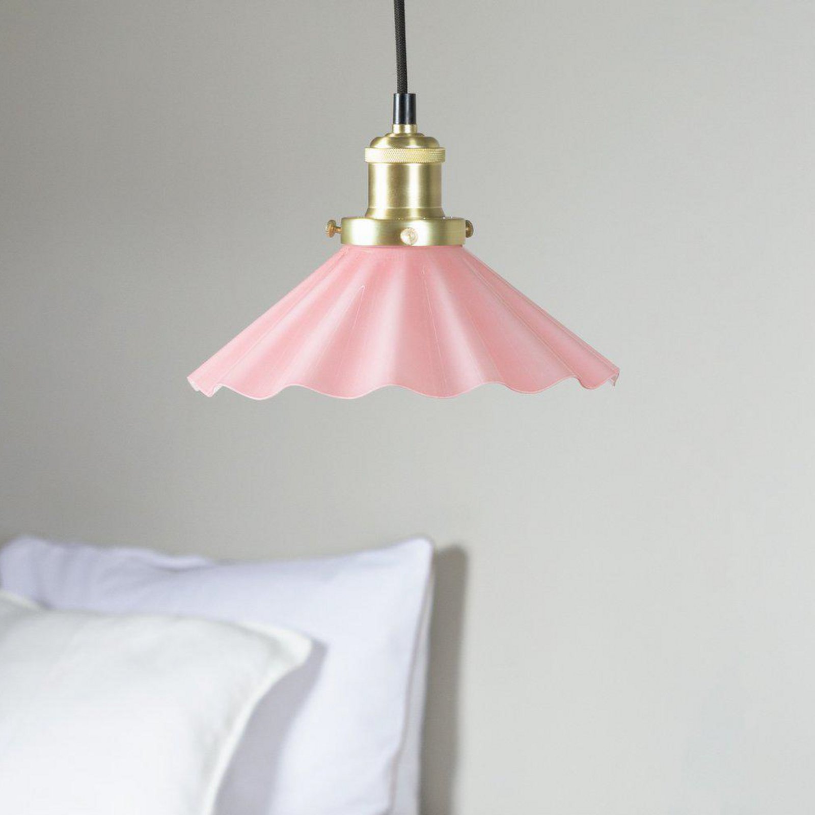 PR Home Lampa wisząca August, Ø 25 cm, różowa, wtyczka