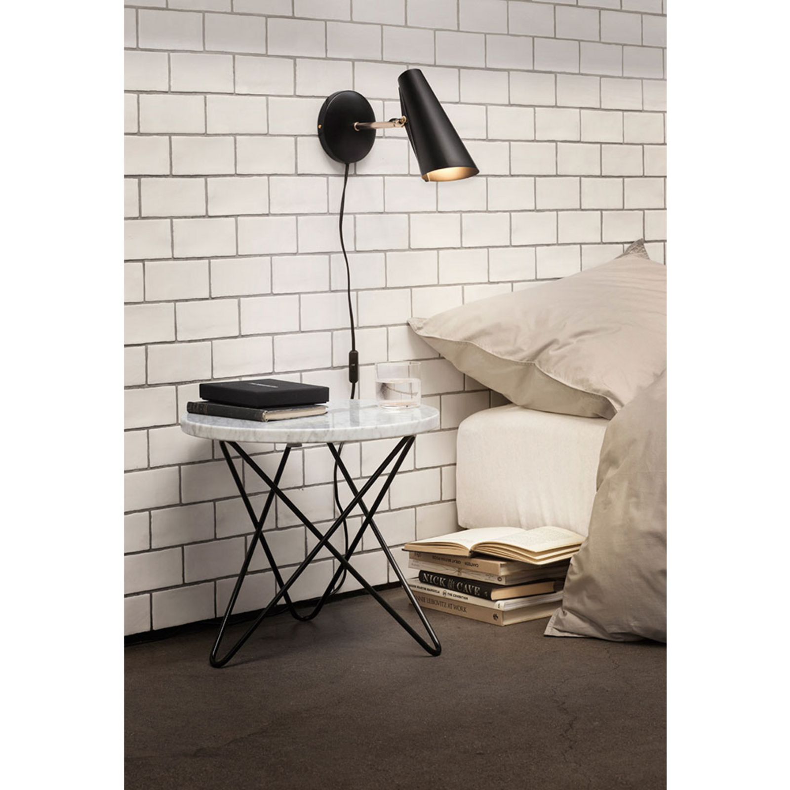 Birdy Wall Lamp Short Black/Brass - Northern