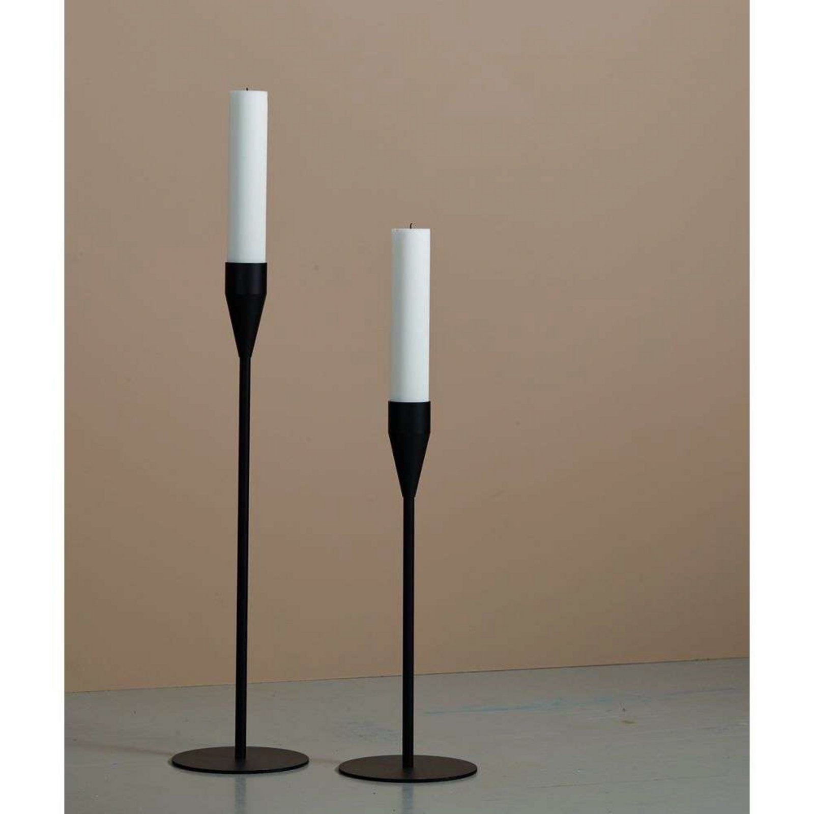 Venus Maxi Candle Holder H47,5 Black - Piet Hein