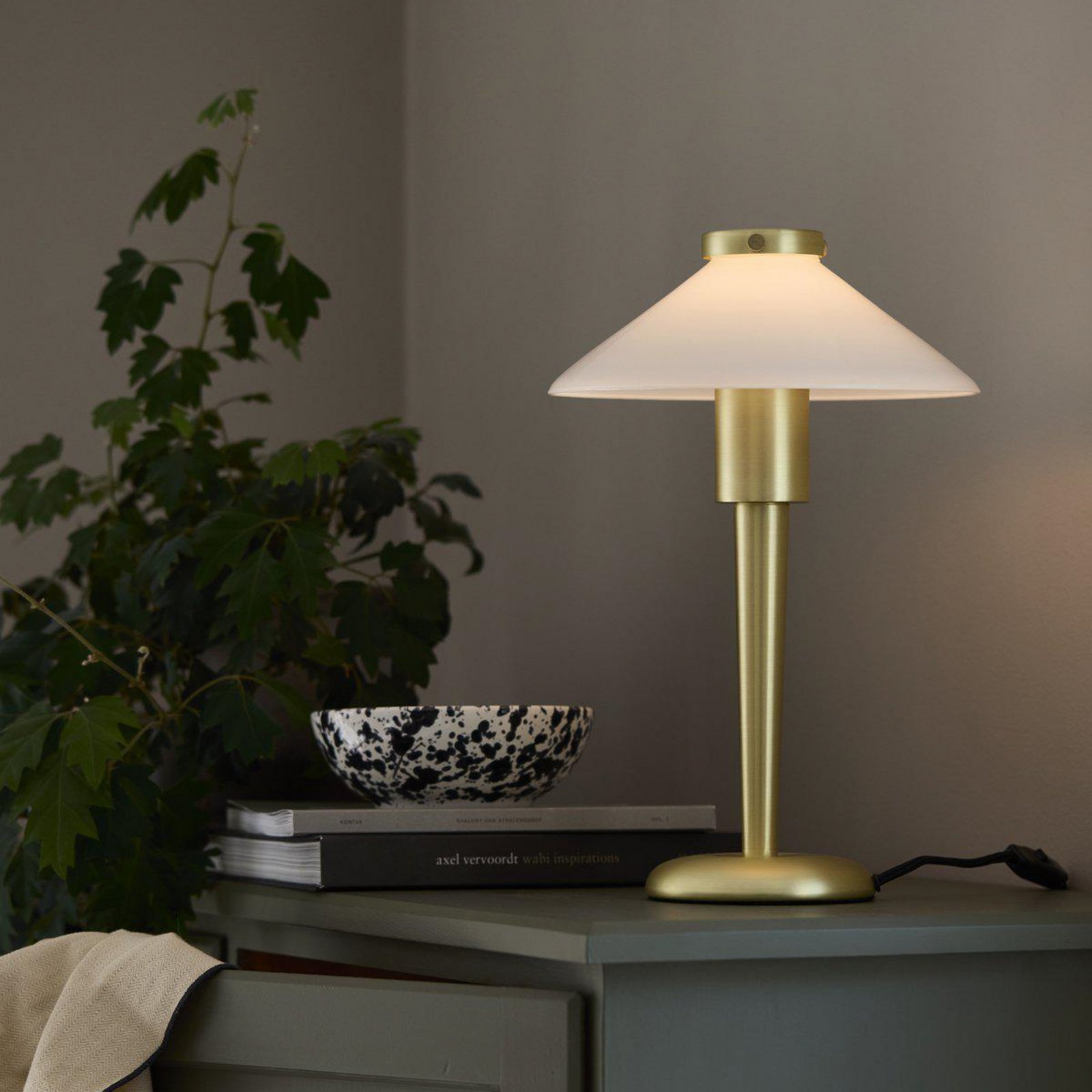 PR Home August table lamp, brass-coloured/opal, 34 cm, metal