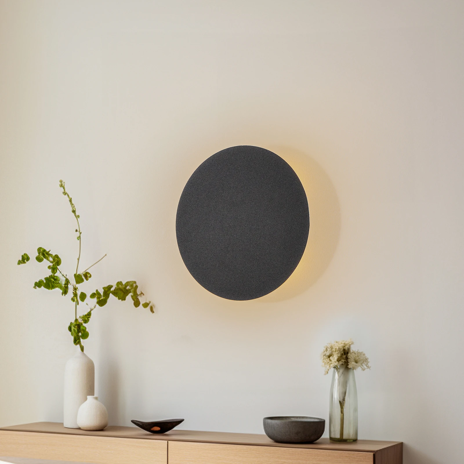 Wandleuchte Lunia New, schwarz, Ø 30 cm