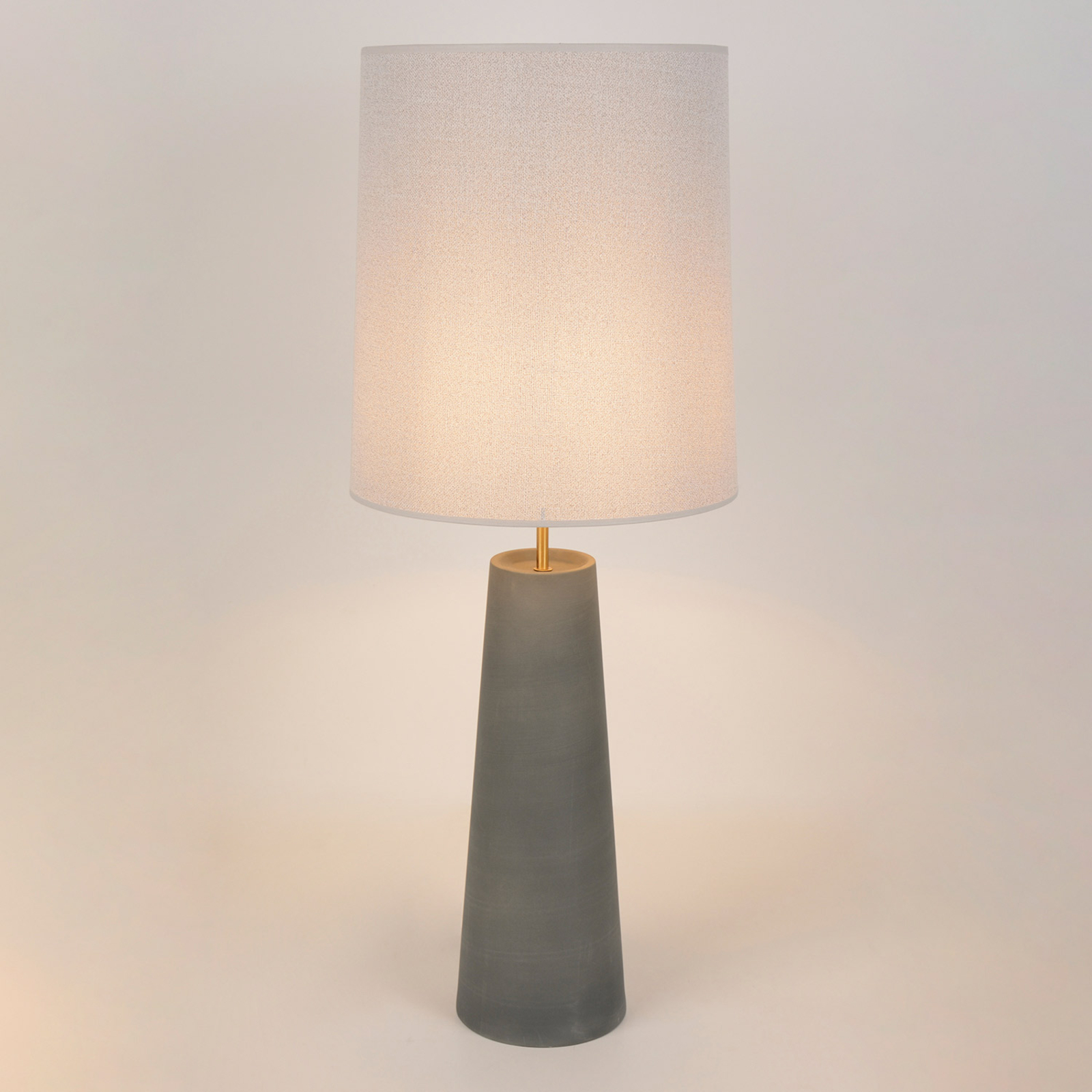 MARKET SET Cosiness table lamp, ceramic base grey