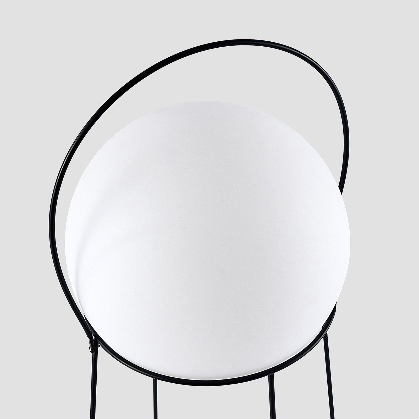 Lucande Hoyka zunanja talna svetilka z globusom