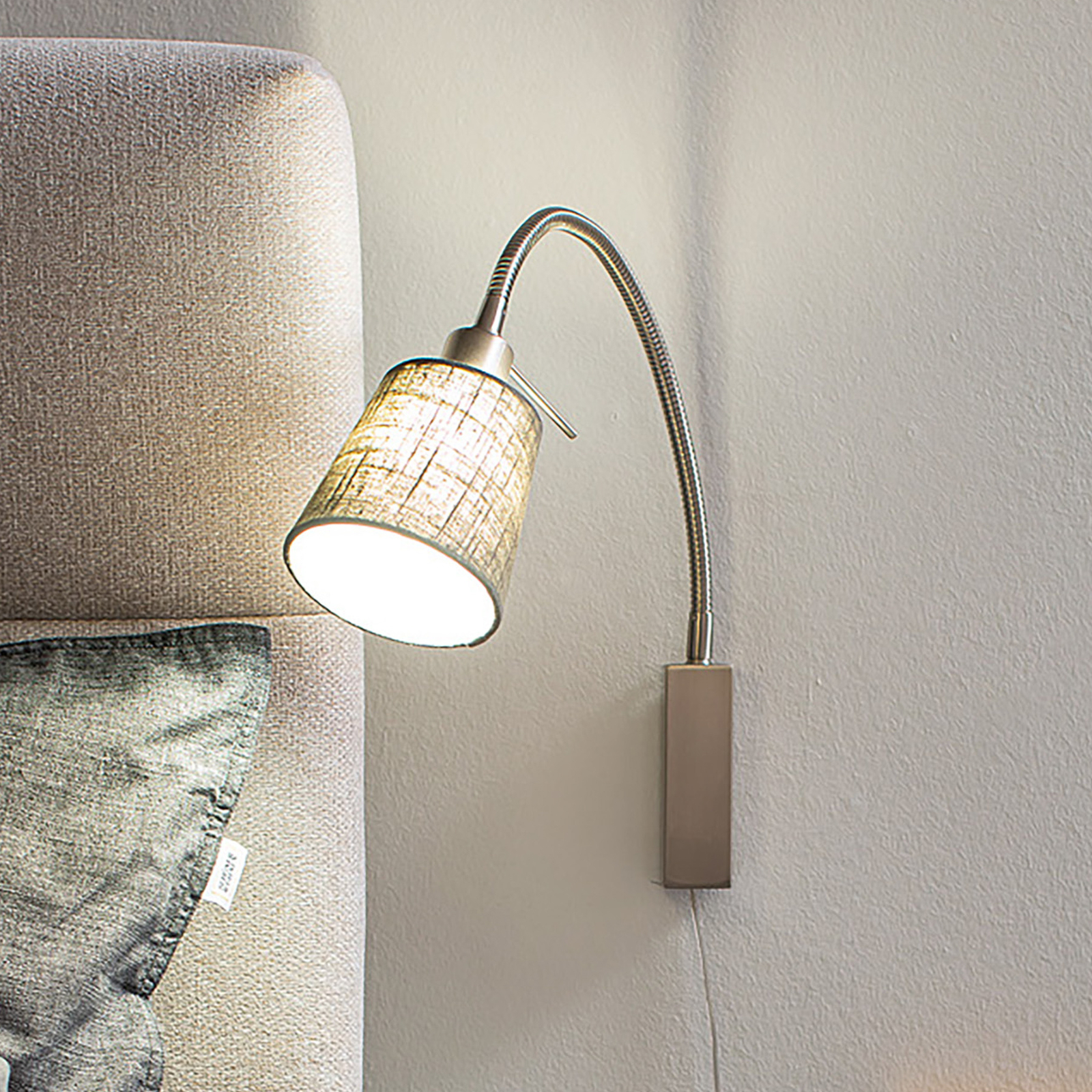 Wolke wall light made of linen with flexible arm