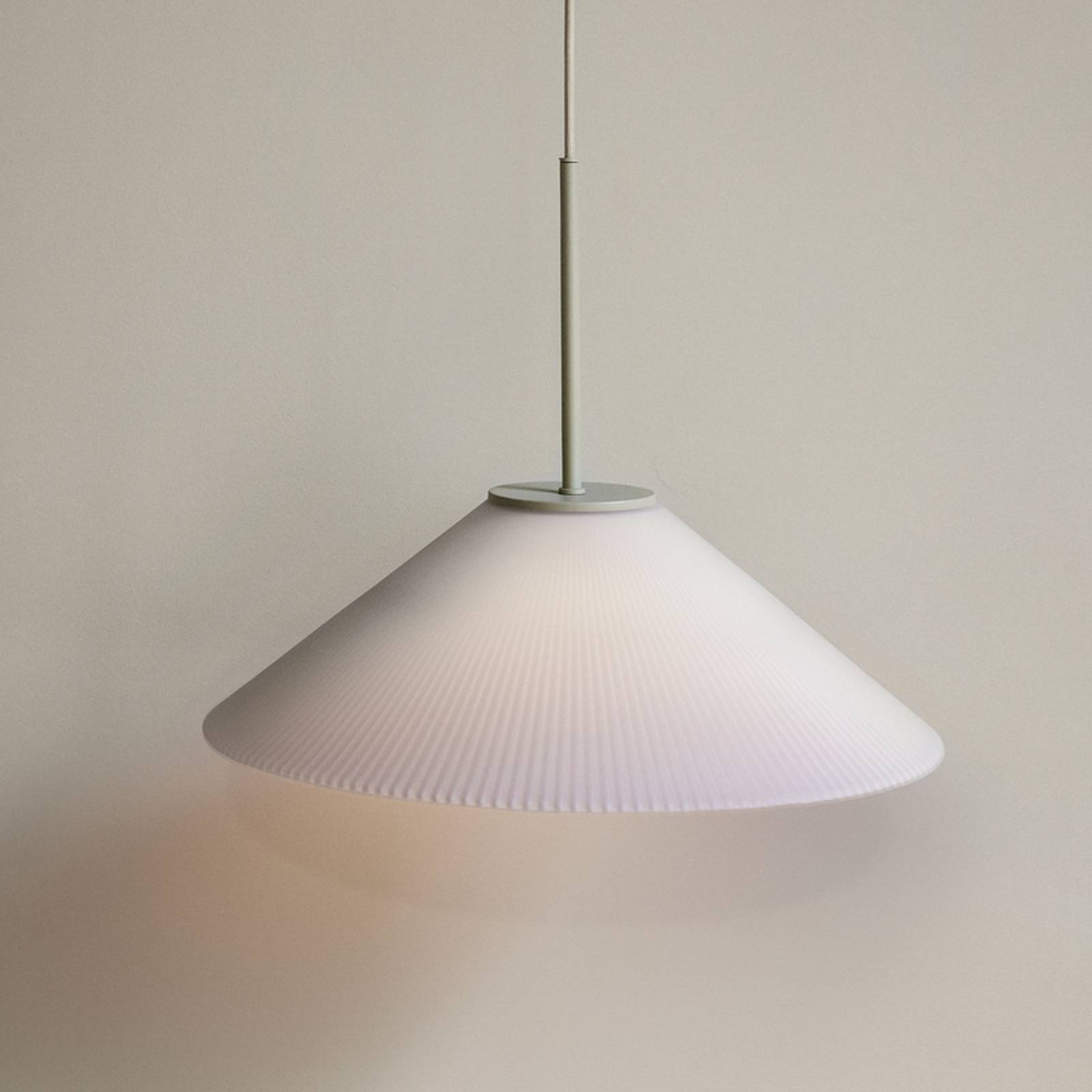 Lampa wisząca Hübsch Solid, biały, piaskowy, szkło, żelazo, E27