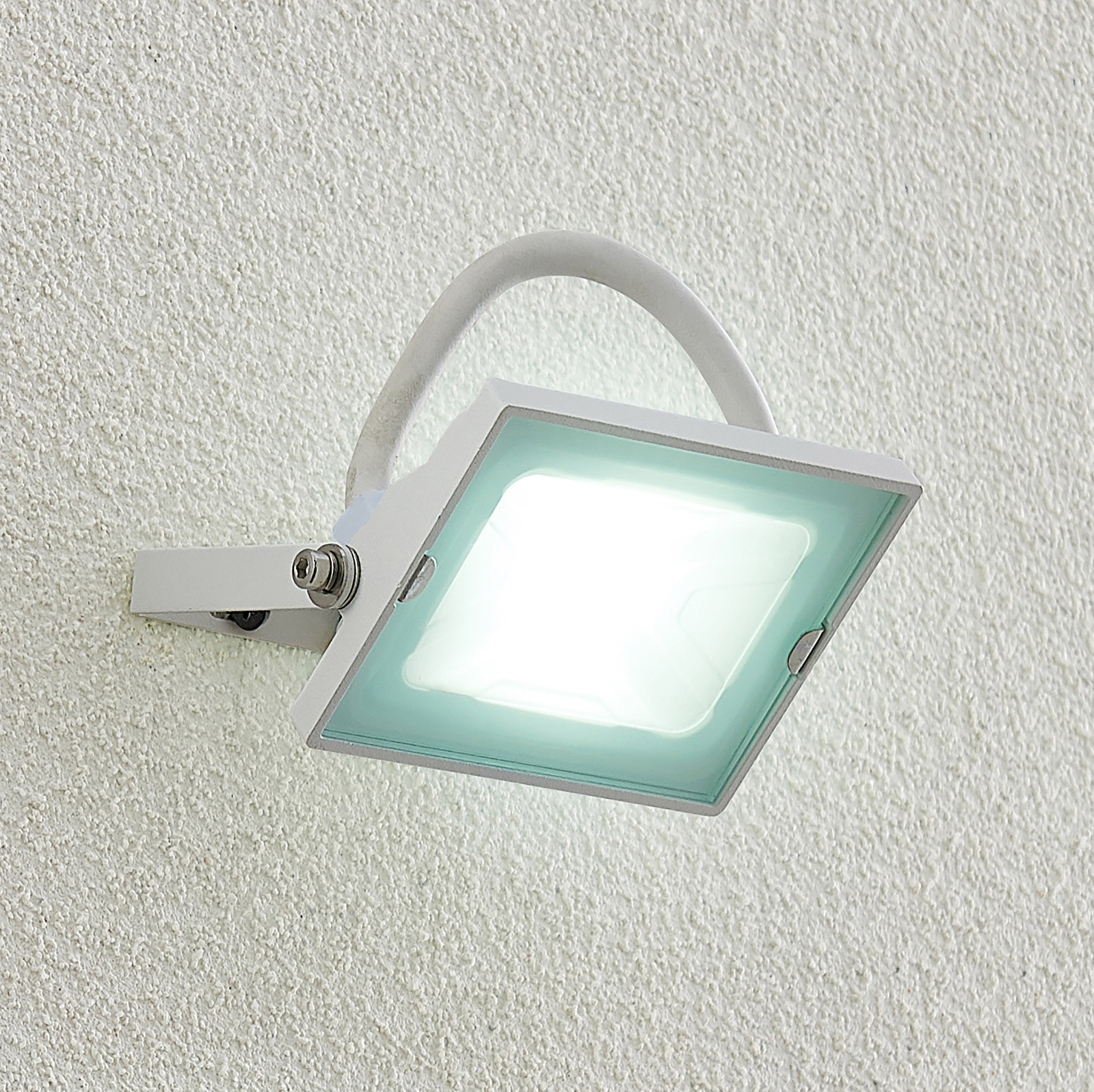 Lindby Aine LED-utomhusspot vit 7,4 cm