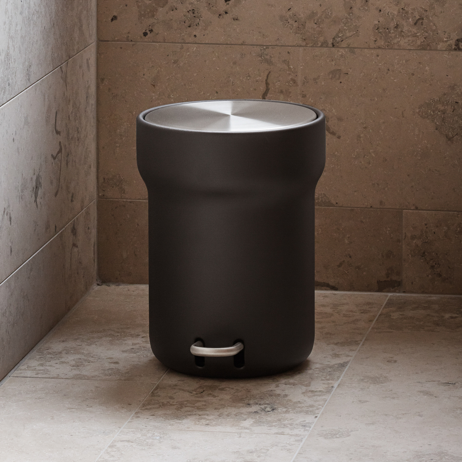 CITADEL poljettava roskakori, musta, 5 litraa, ruostumaton teräs – Eva Solo