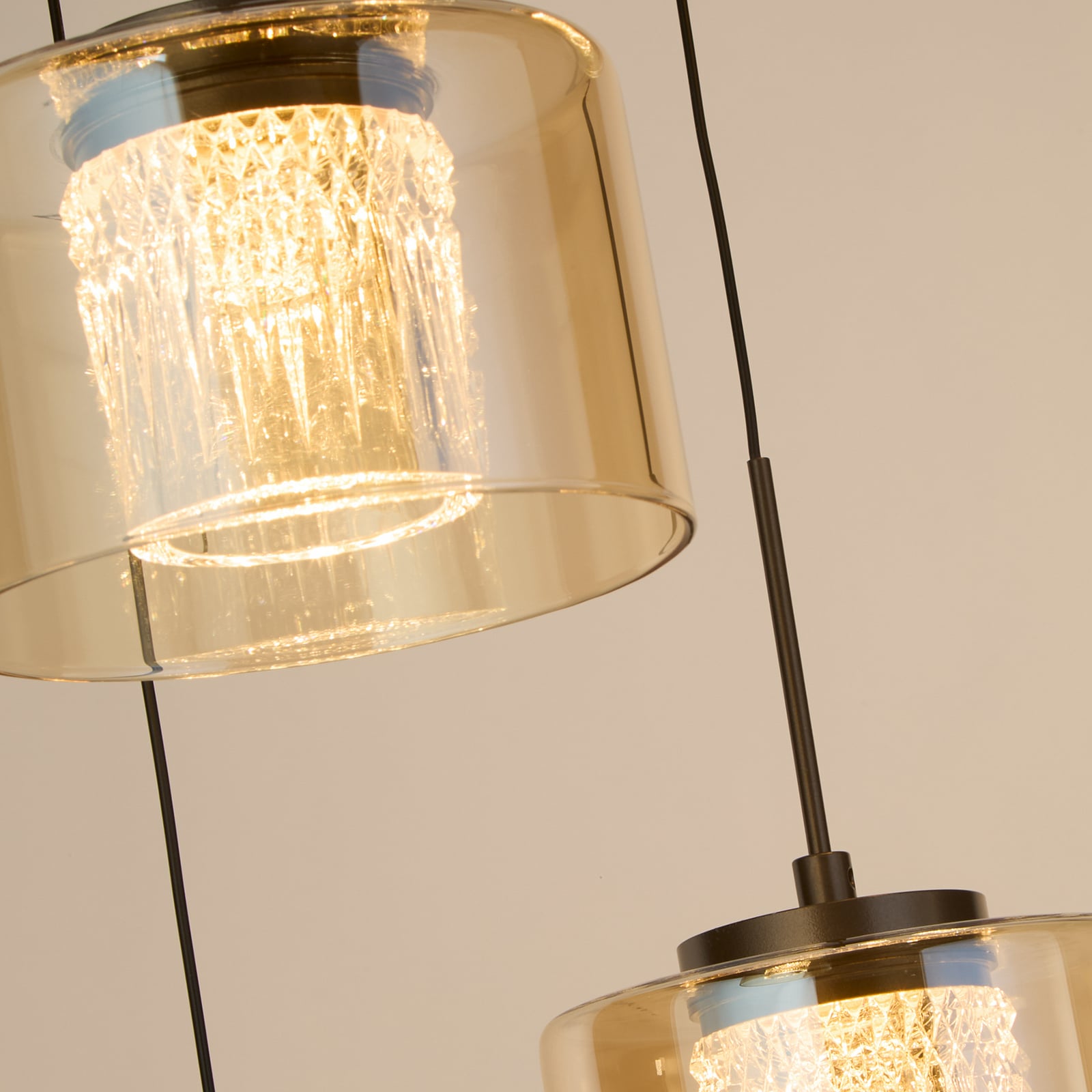 LED-Hängeleuchte Tumblers, 5-fl. rund, bronze, Glas, 3.000 K LED-Hängeleuchte Tumblers, 5-fl. rund, bronze, Glas, 3.000 K