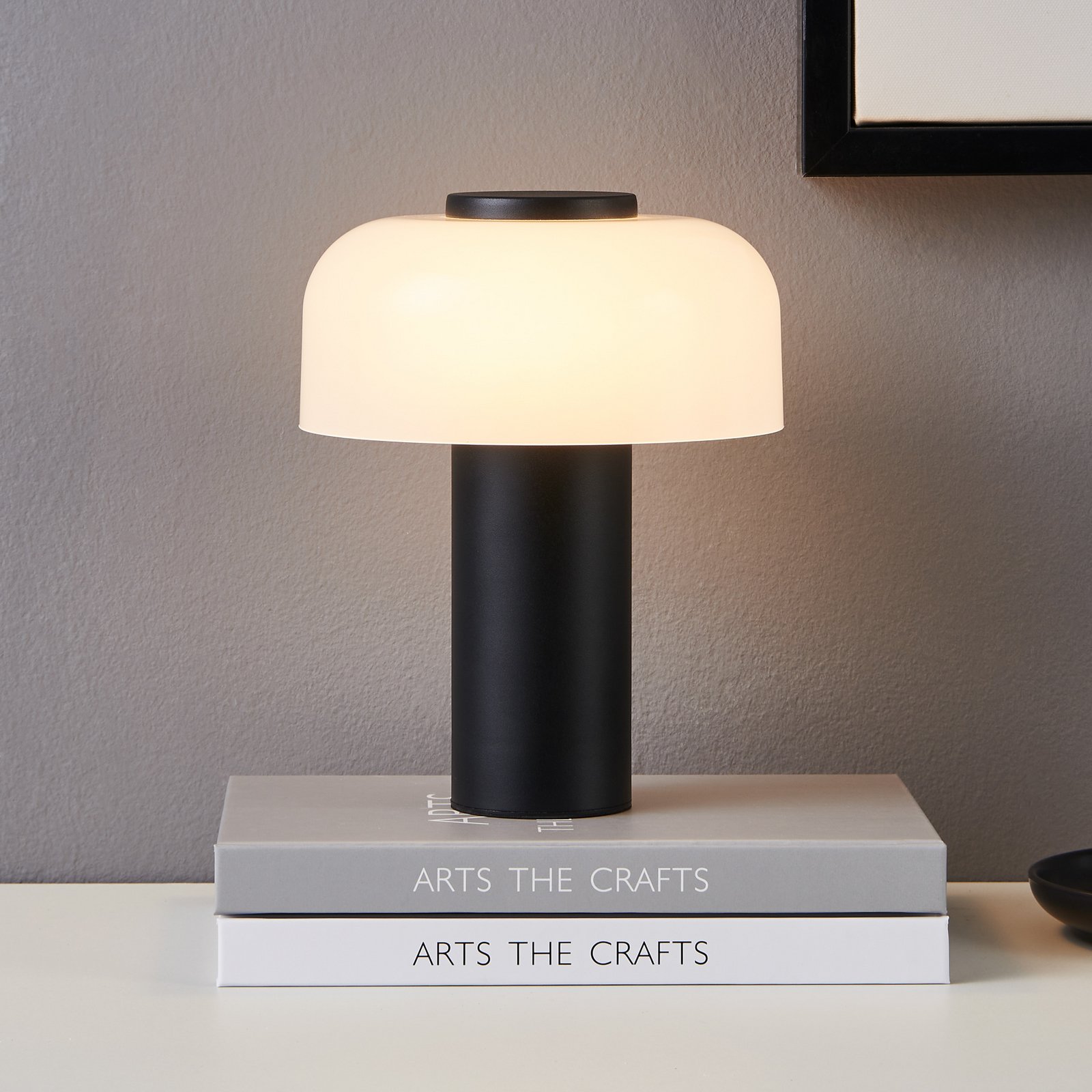 LED-Akku-Tischlampe Ponente, Ø 16 cm, schwarz/weiß, CCT