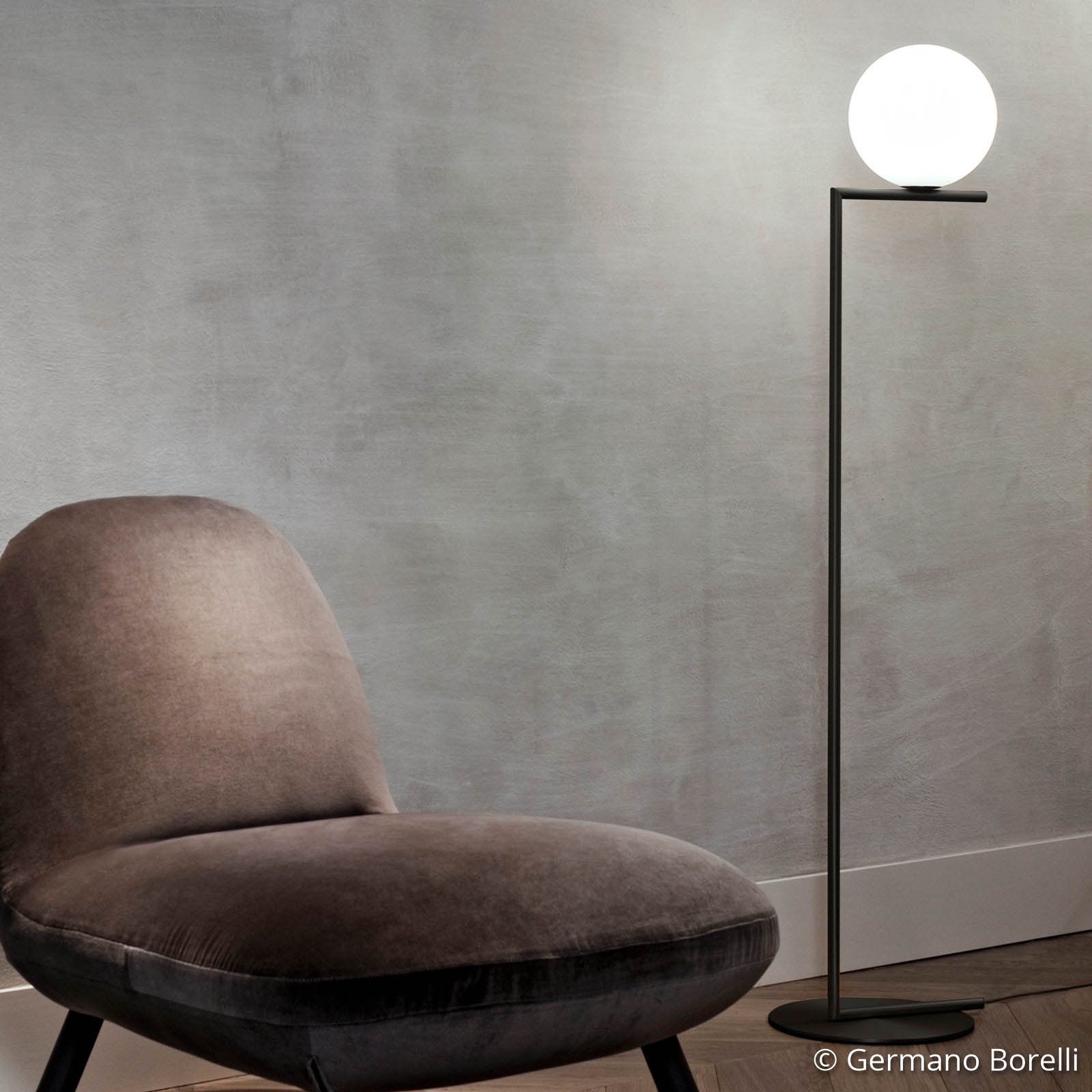 IC F2 Golvlampa Mat Svart - Flos