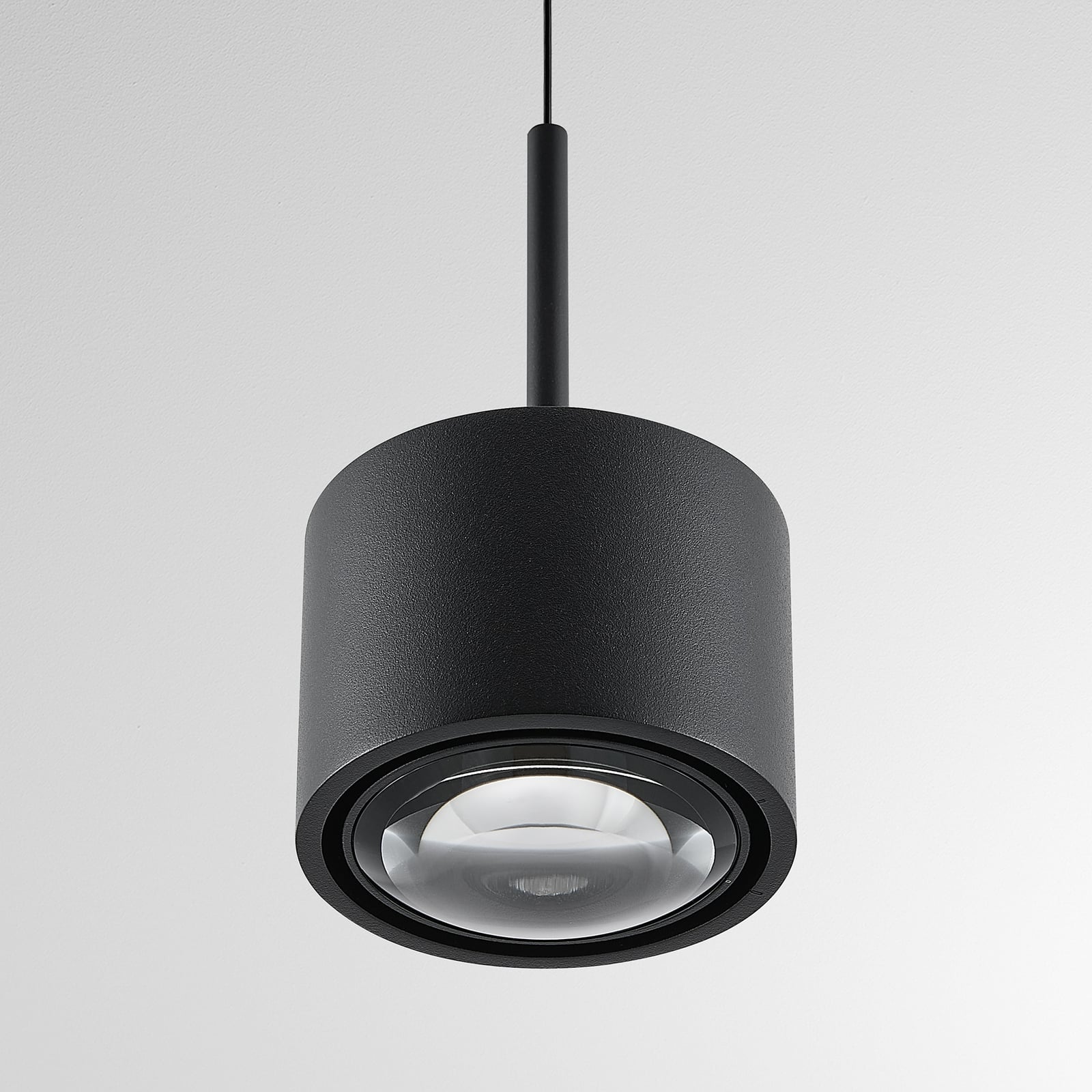 LED-riippvalgusti MAG MINI, must, Ø 9 cm, CCT, hämardatav, metall