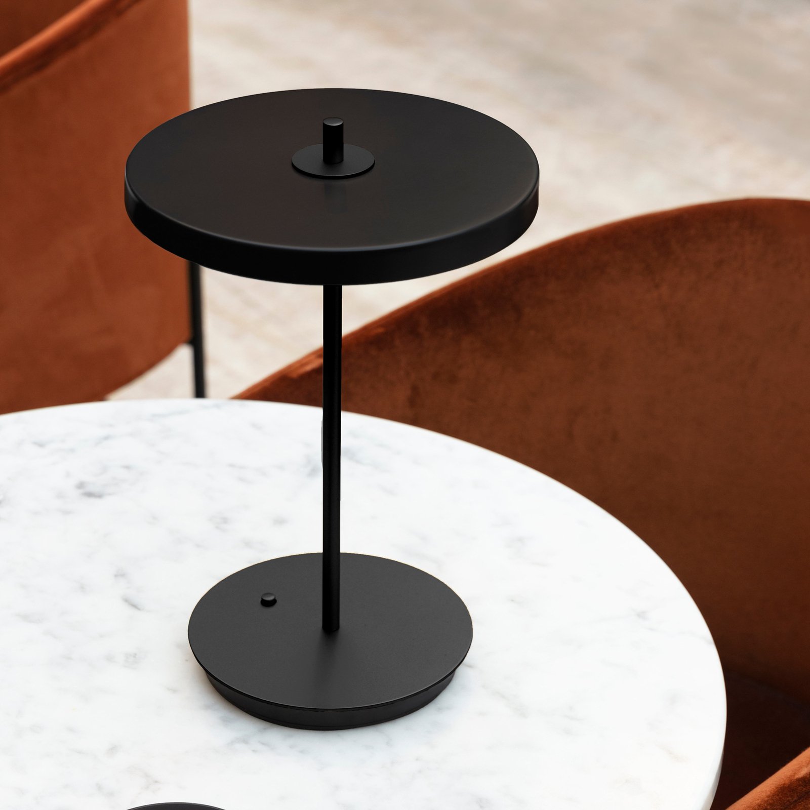 Asteria Stolna Lampa Black/Black - UMAGE