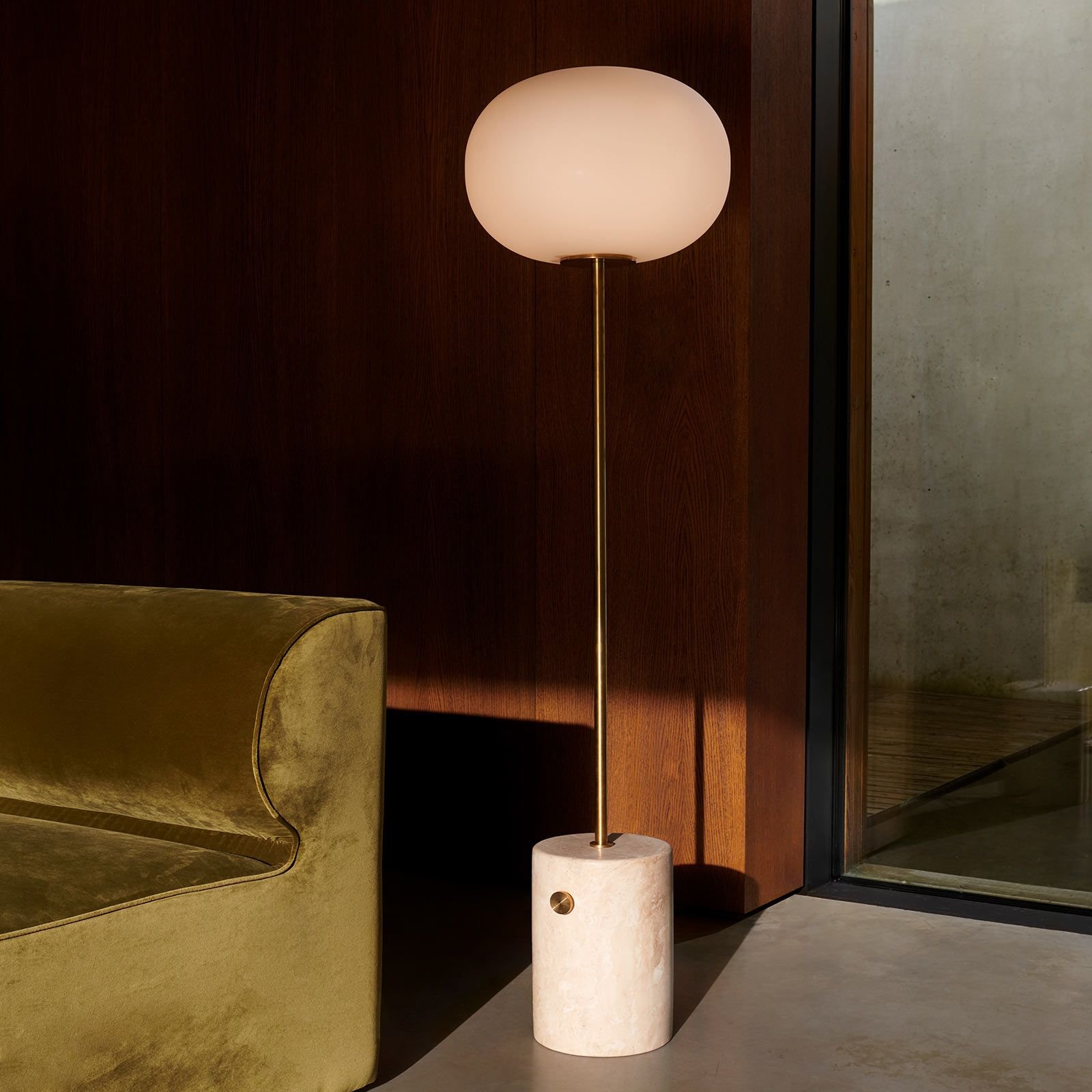 JWDA Lampadaire Travertin/Laiton Brossé - Audo Copenhagen