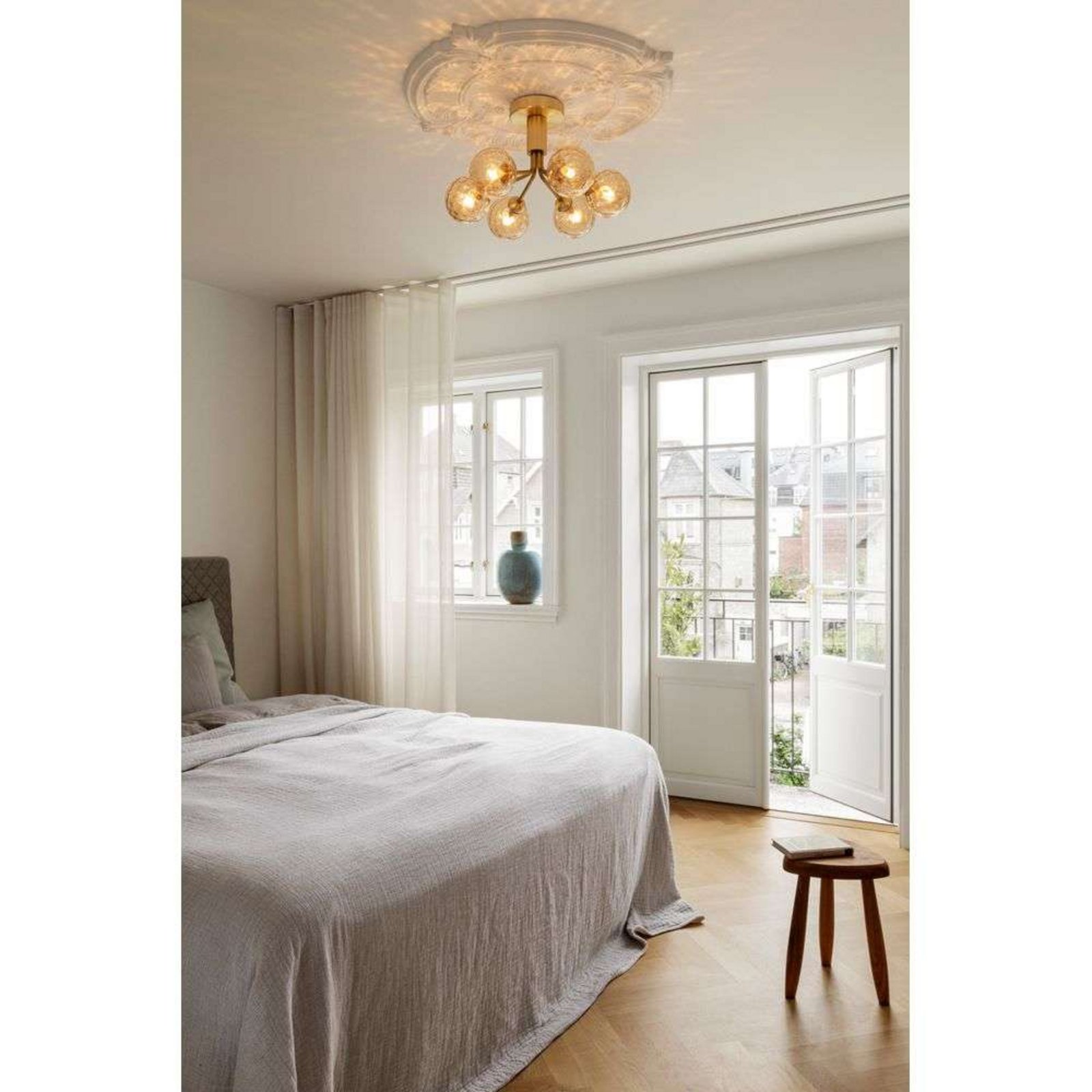 Nuura griestu lampa Apiales 6, Ø 50 cm, misiņa/zelta krāsā