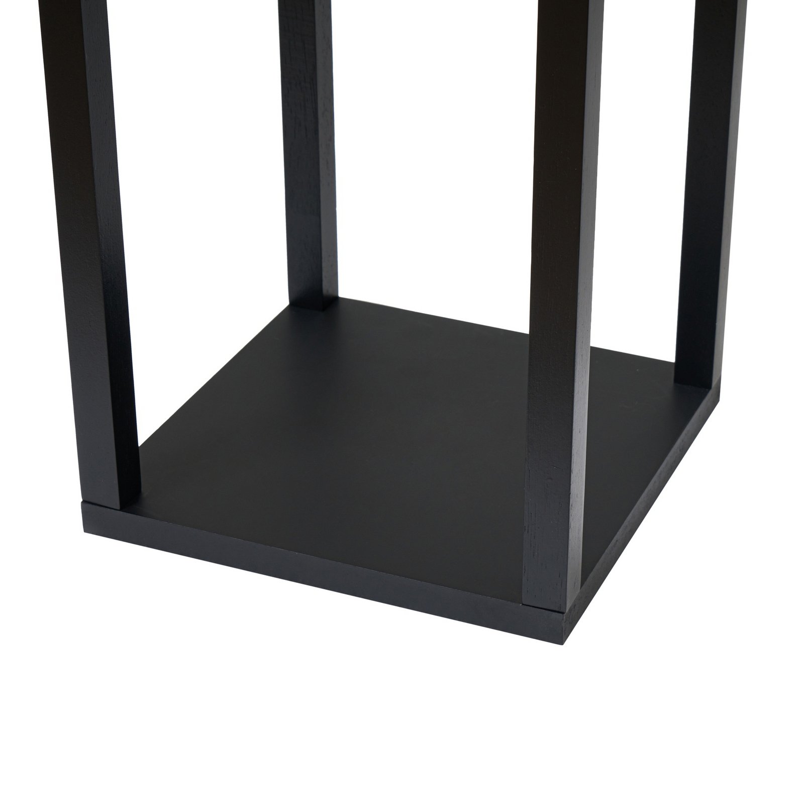 Lindby Stehleuchte Birta, schwarz/natur, Regal, Rattan