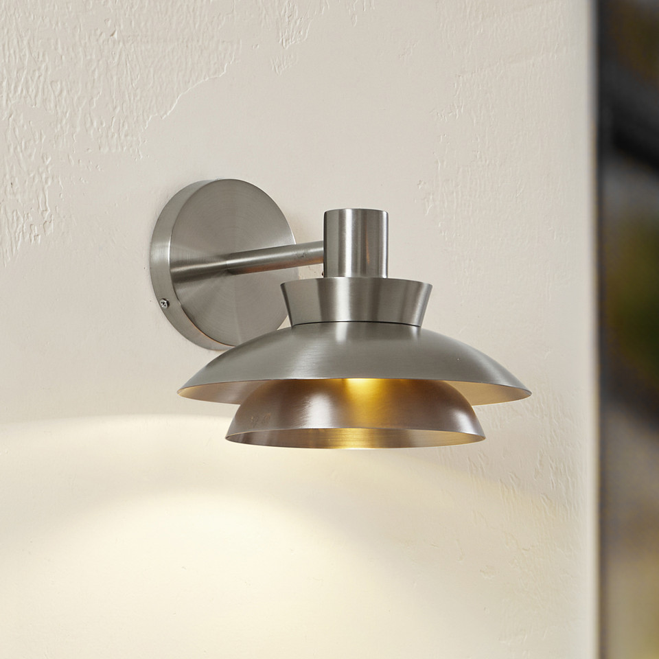 Lucande Thais utomhusvägglampa Ø 25 cm, metallisk från Lucande