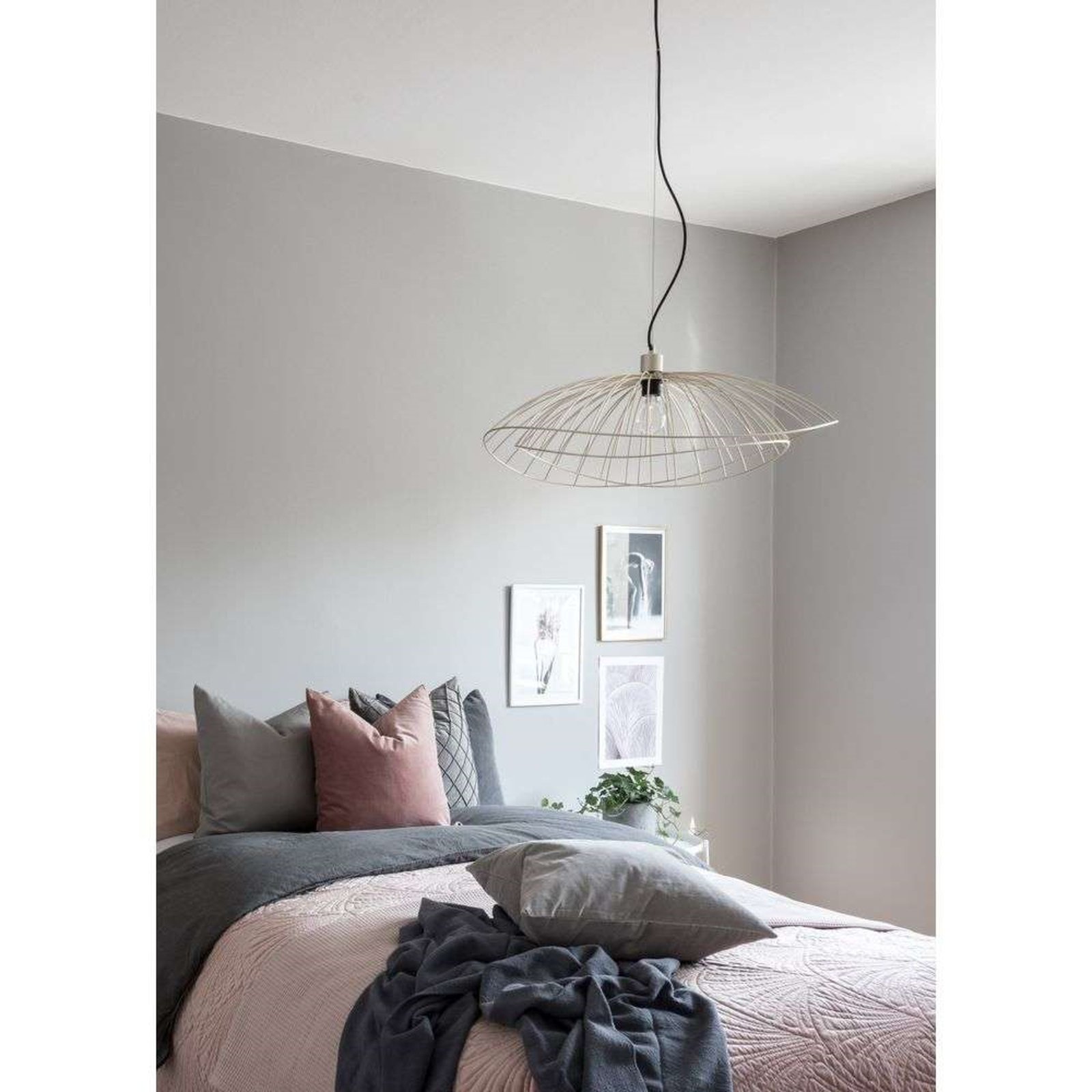 Globen Lighting Pendelleuchte RAY, messing, Ø 70 cm Globen Lighting Pendelleuchte RAY, messing, Ø 70 cm