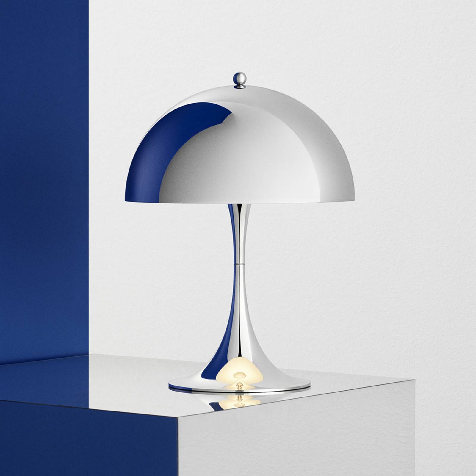 Louis Poulsen Panthella Mini lampa stołowa, chrom